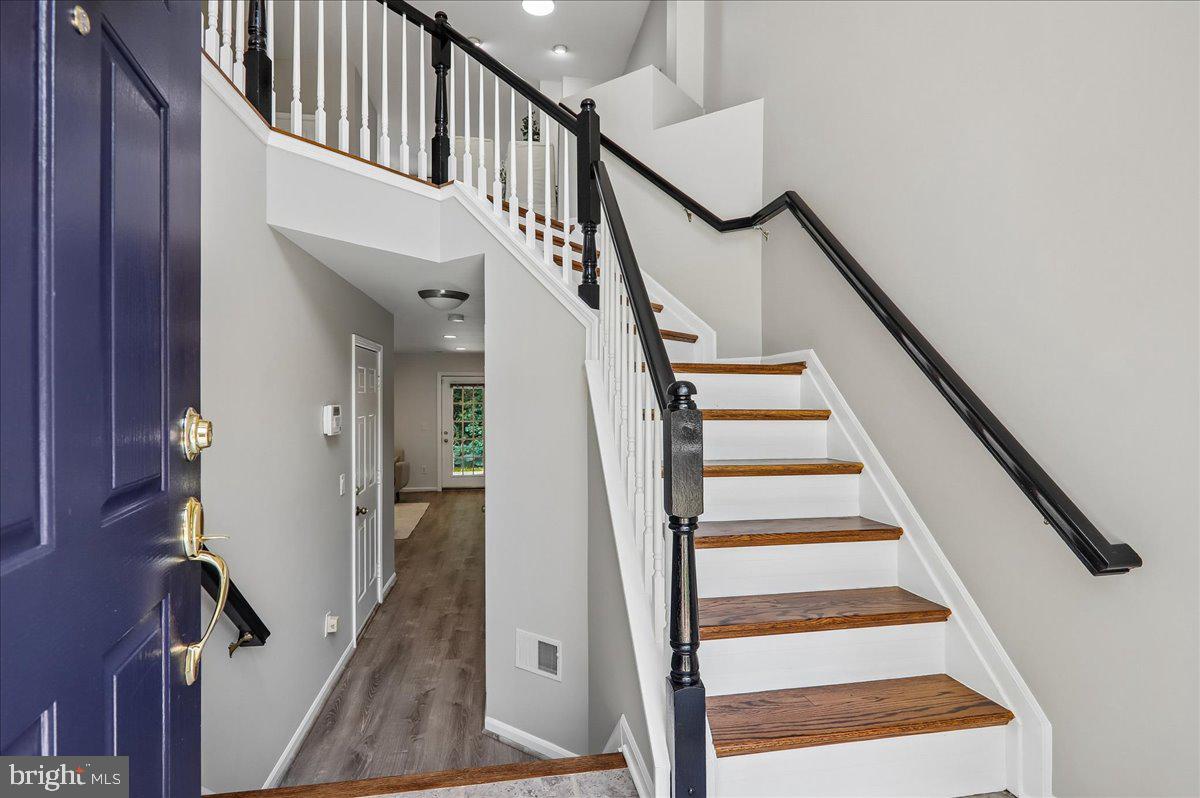 1253 WILD HAWTHORN WAY