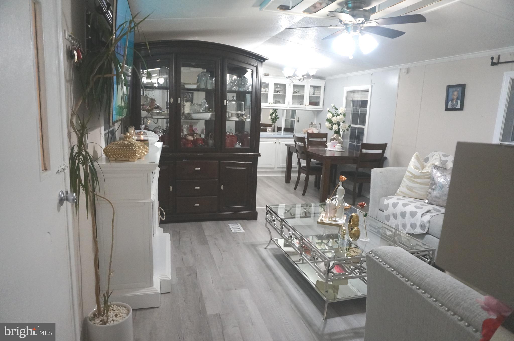 HARFORD MOBILE VILLAGE - Residential