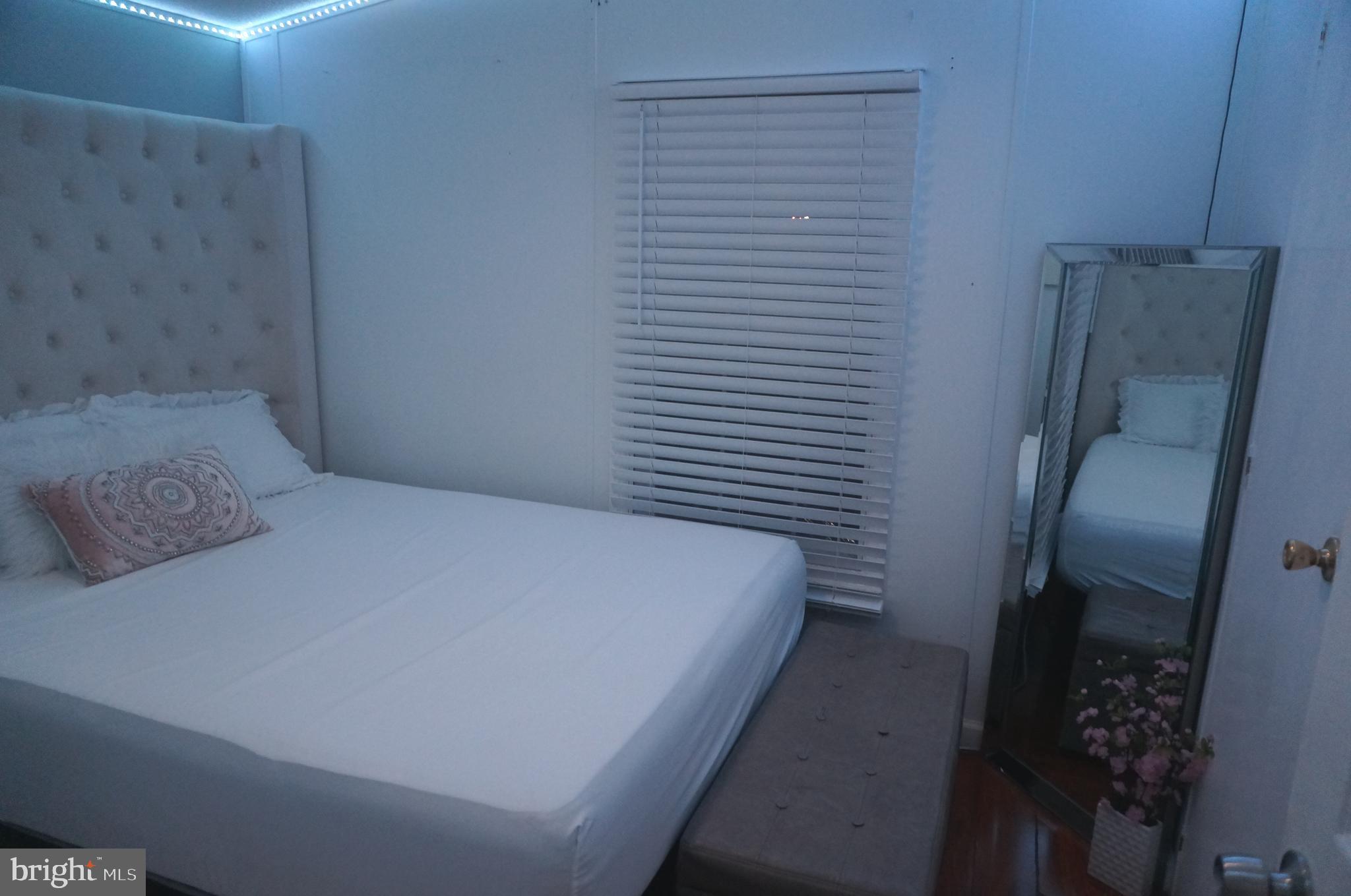 HARFORD MOBILE VILLAGE - Residential