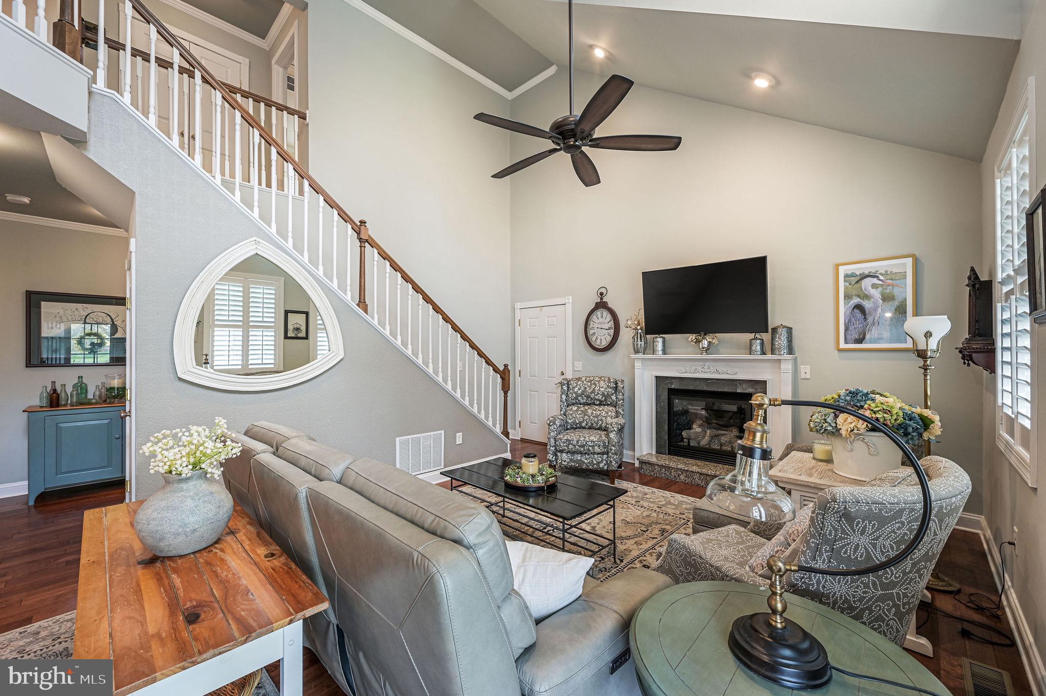 SILVER WOODS - Residential