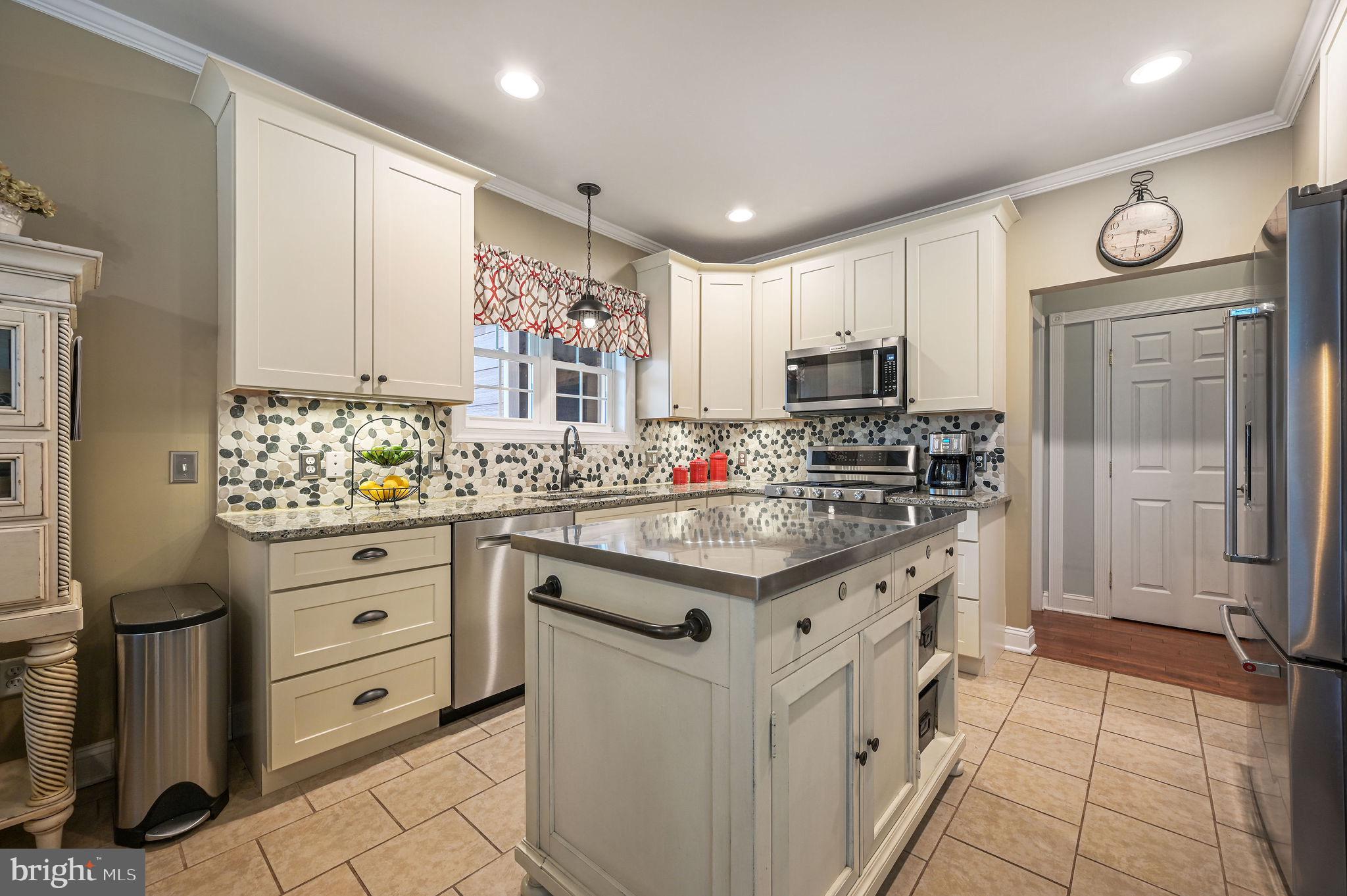 SILVER WOODS - Residential