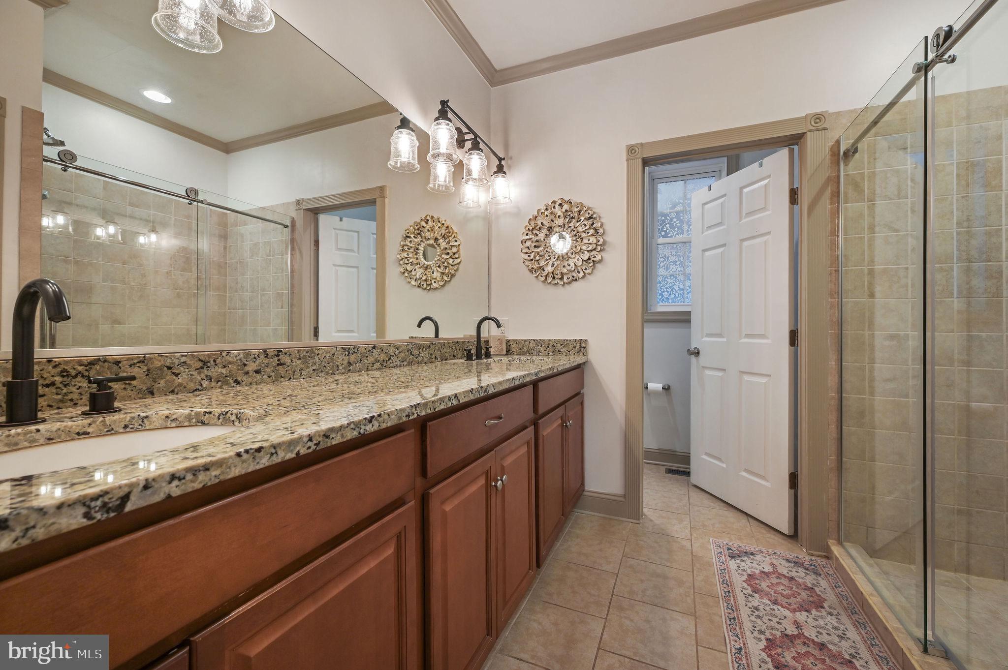 SILVER WOODS - Residential