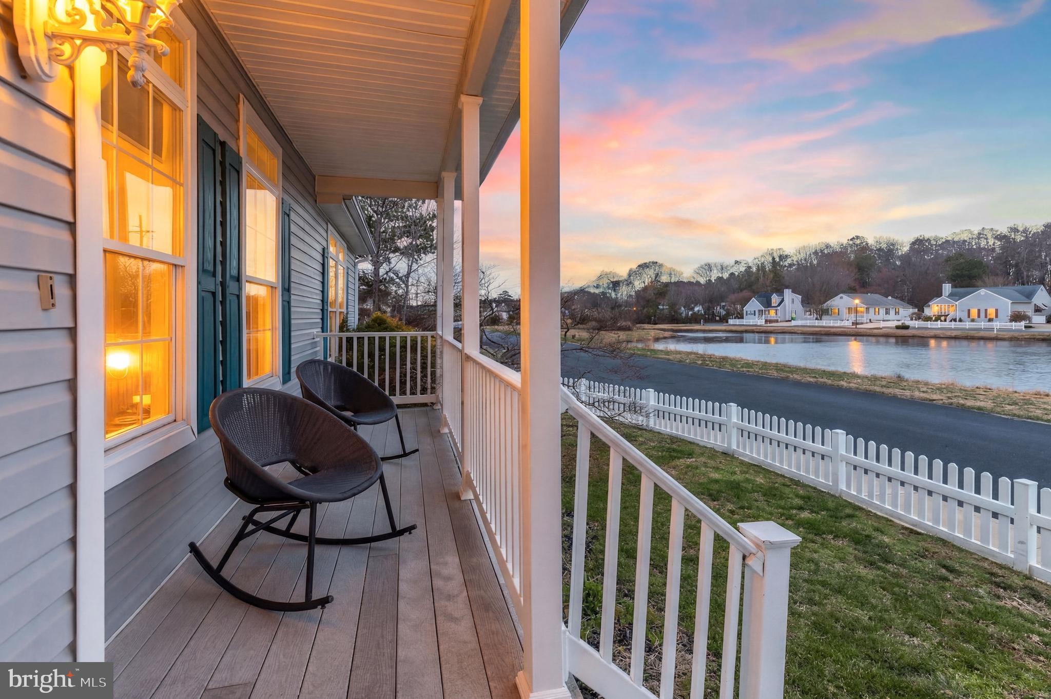 33997 N HAMPTON CIRCLE