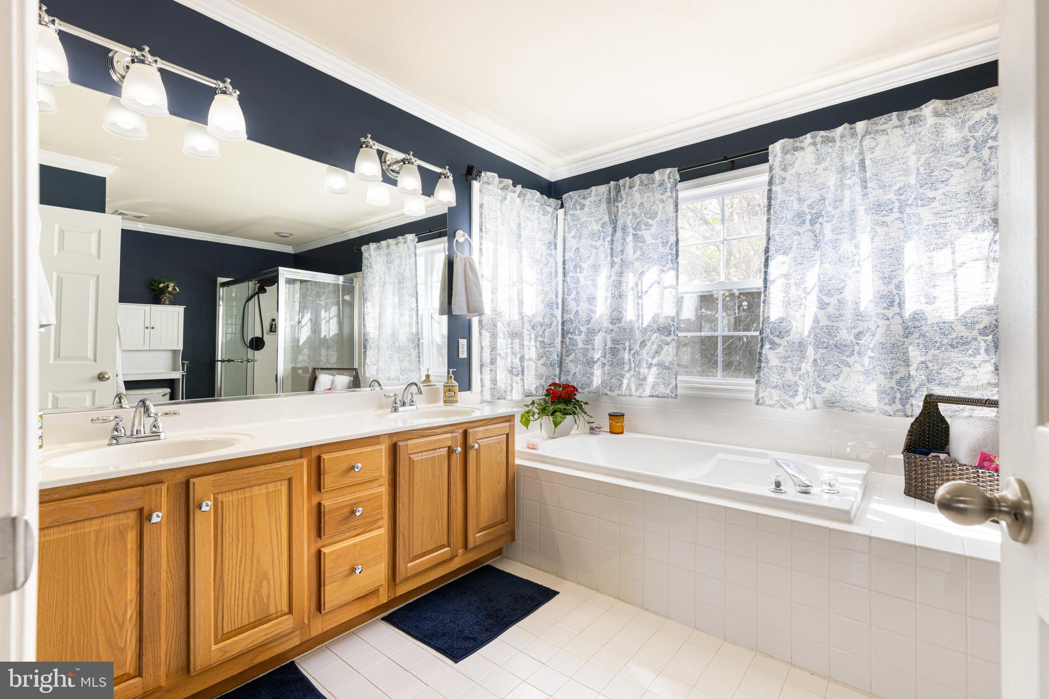 BRIDLEWOOD - Residential