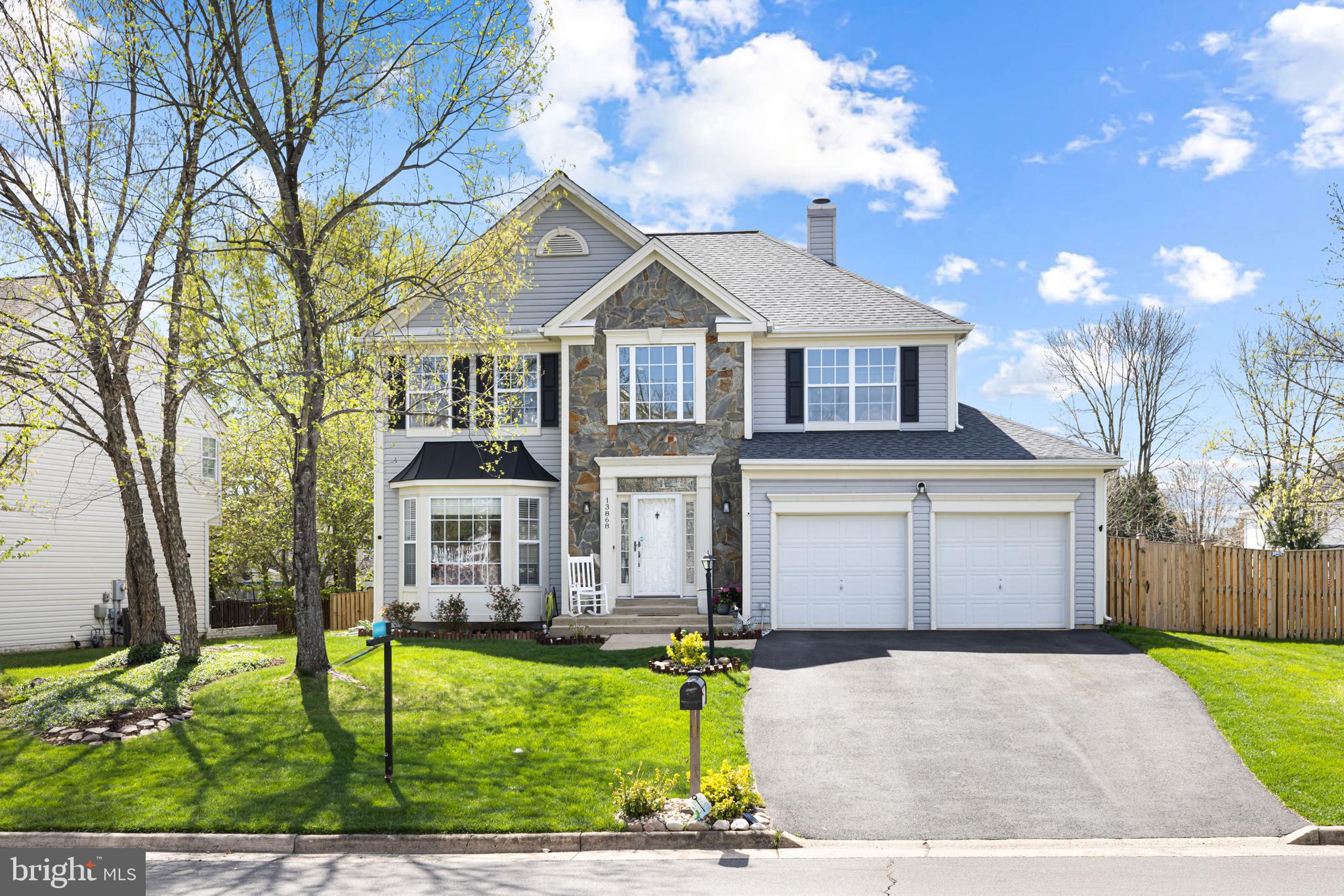 BRIDLEWOOD - Residential