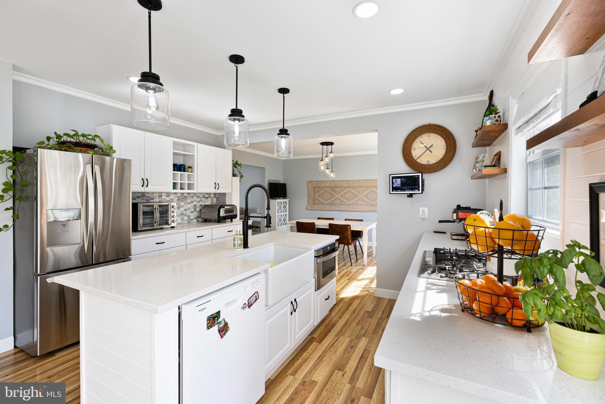 BRIDLEWOOD - Residential