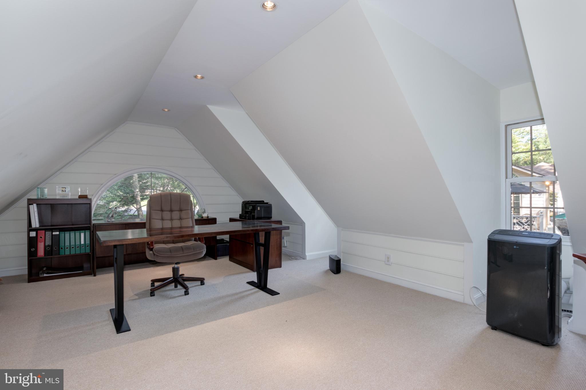 CHACONAS ESTATES - Residential