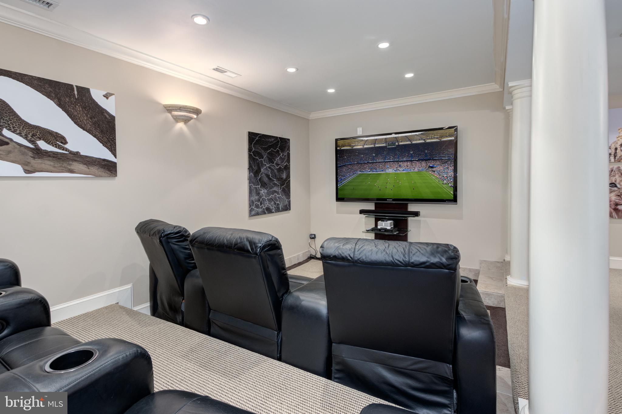 CHACONAS ESTATES - Residential