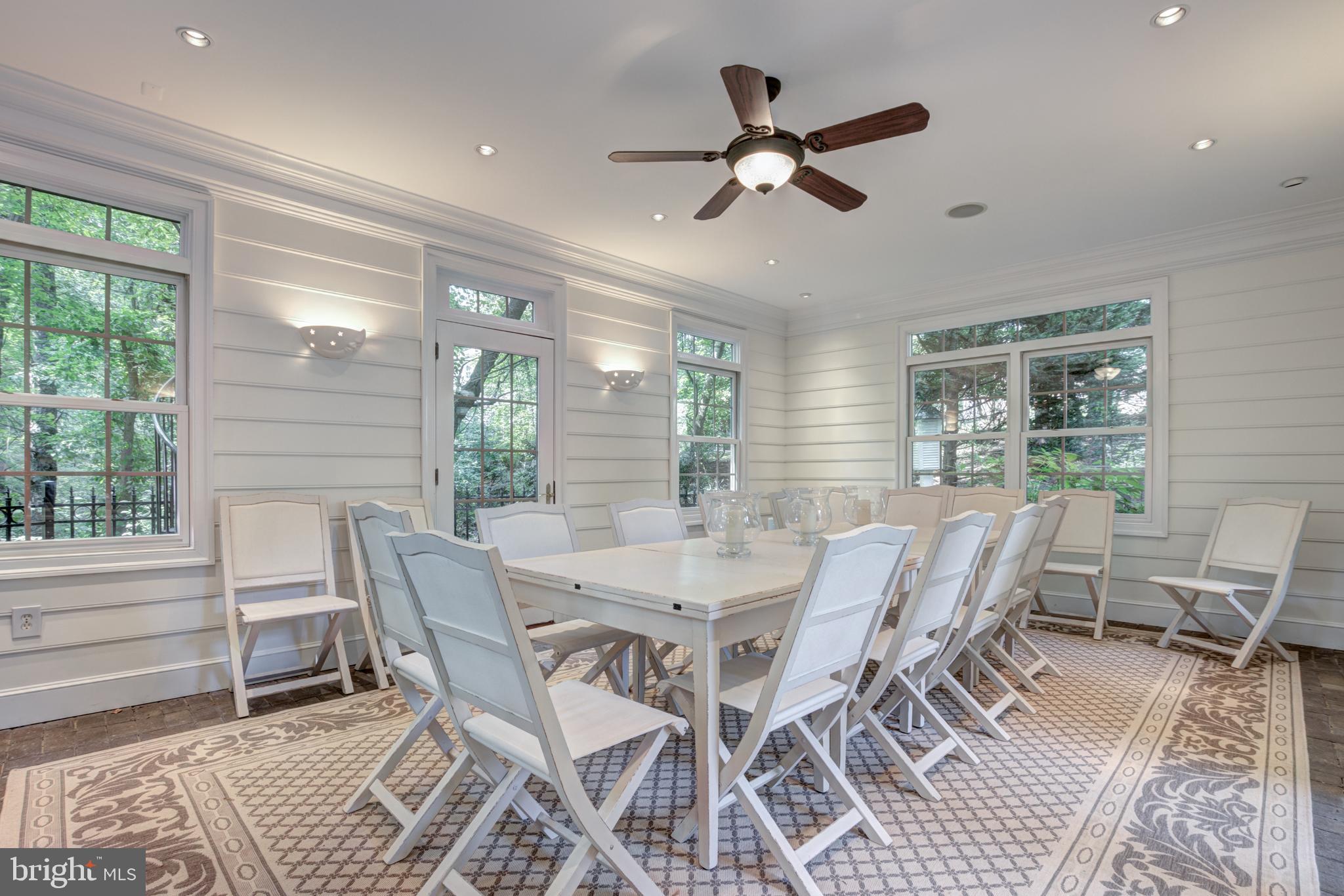 CHACONAS ESTATES - Residential