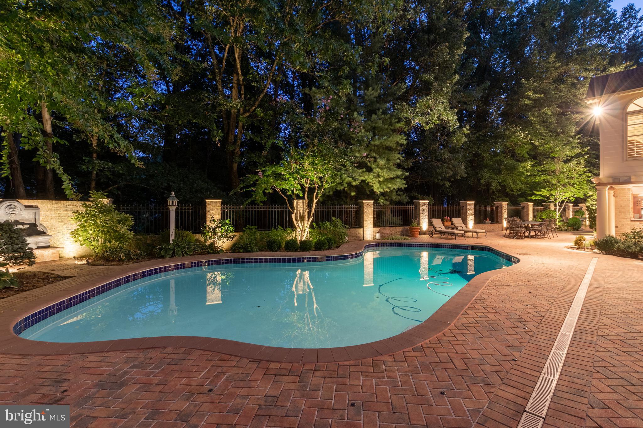 CHACONAS ESTATES - Residential