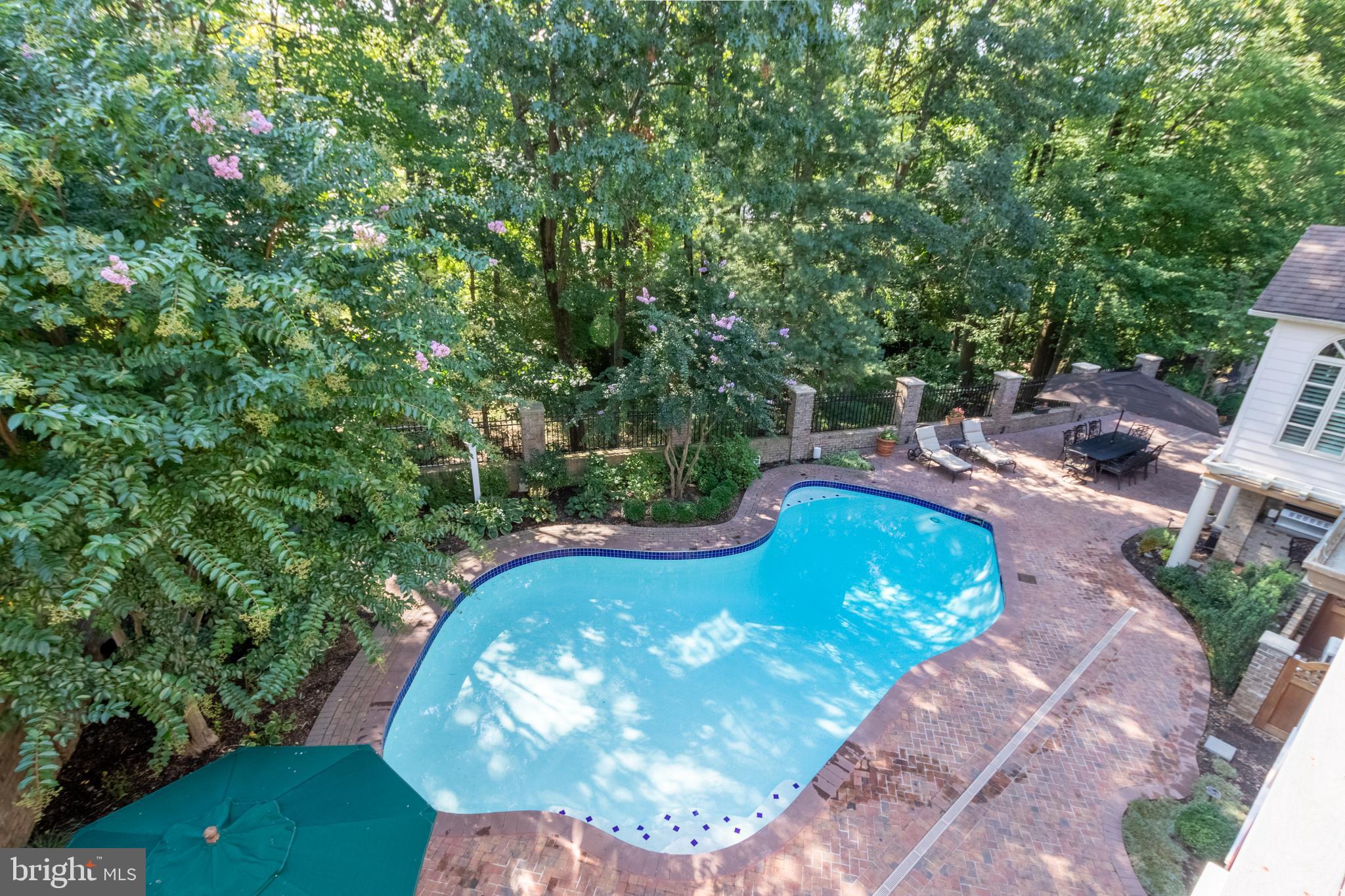 CHACONAS ESTATES - Residential