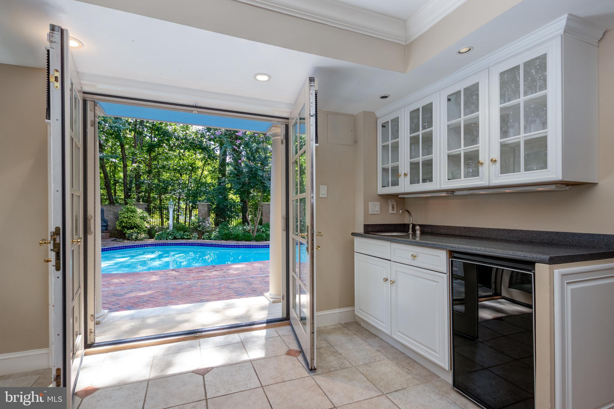 CHACONAS ESTATES - Residential