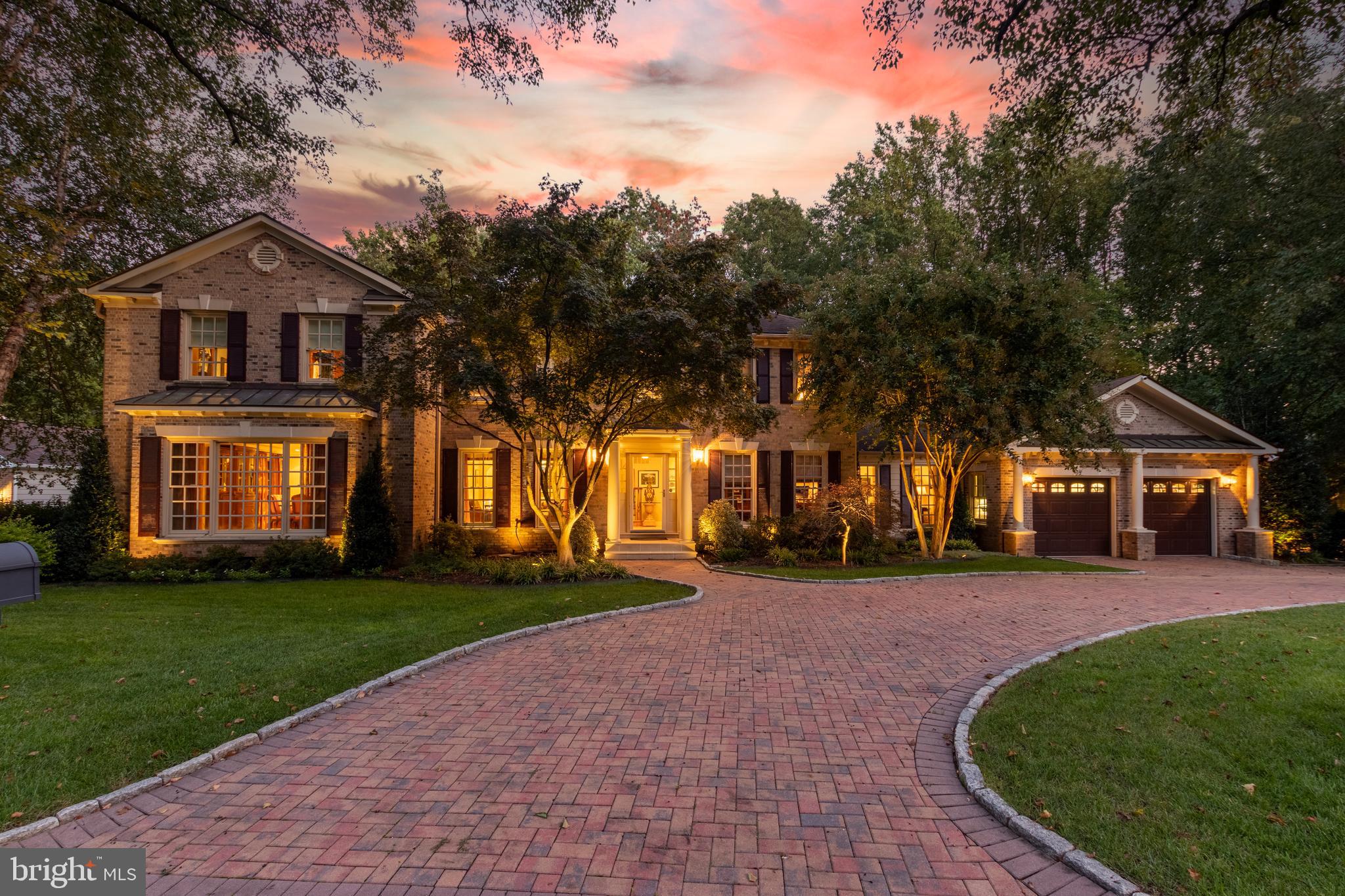 CHACONAS ESTATES - Residential