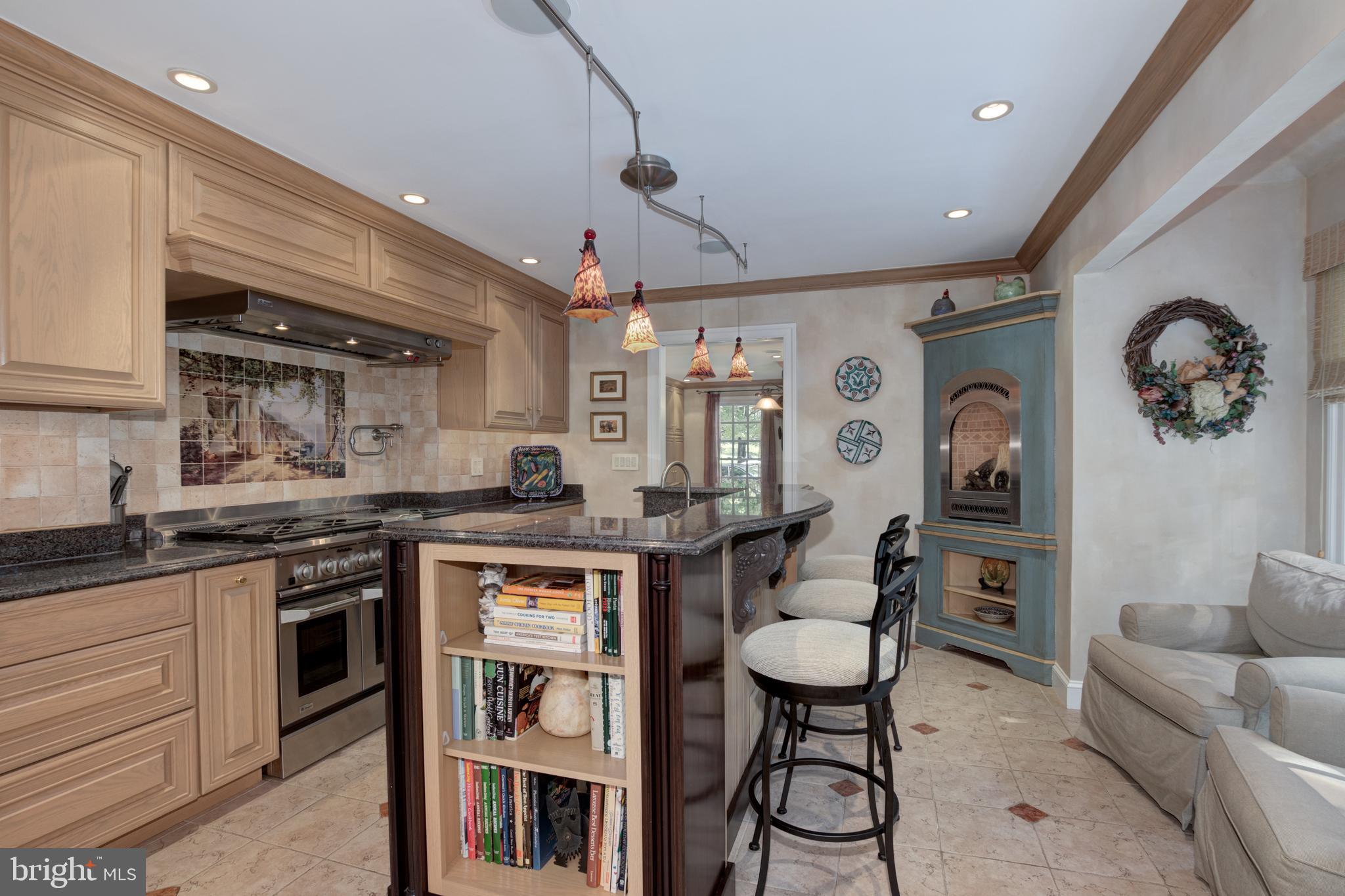 CHACONAS ESTATES - Residential