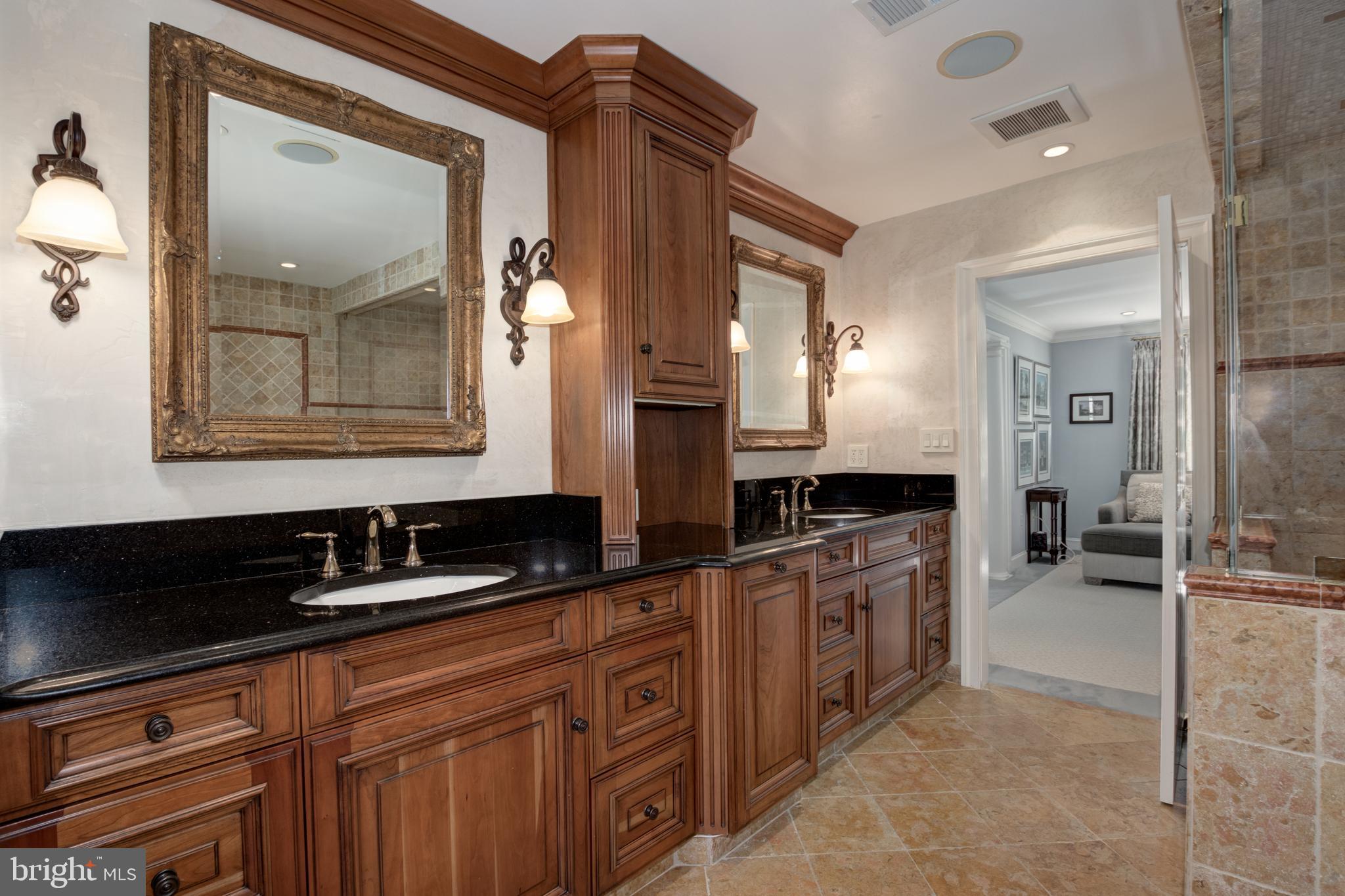 CHACONAS ESTATES - Residential