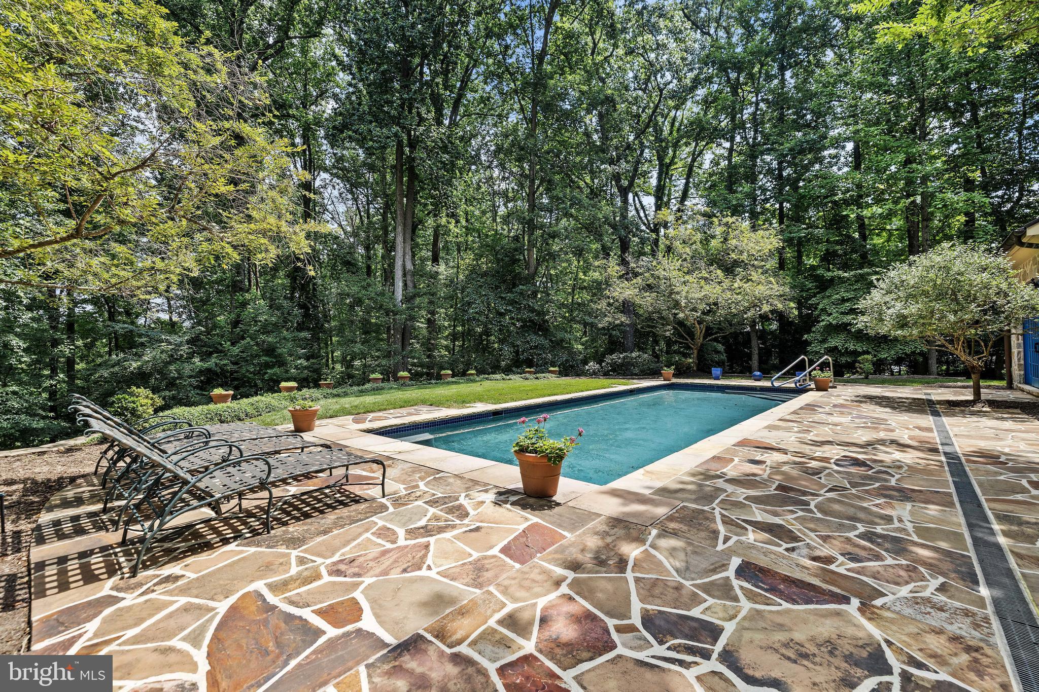 CAVES VALLEY GOLF CLUB - Residential