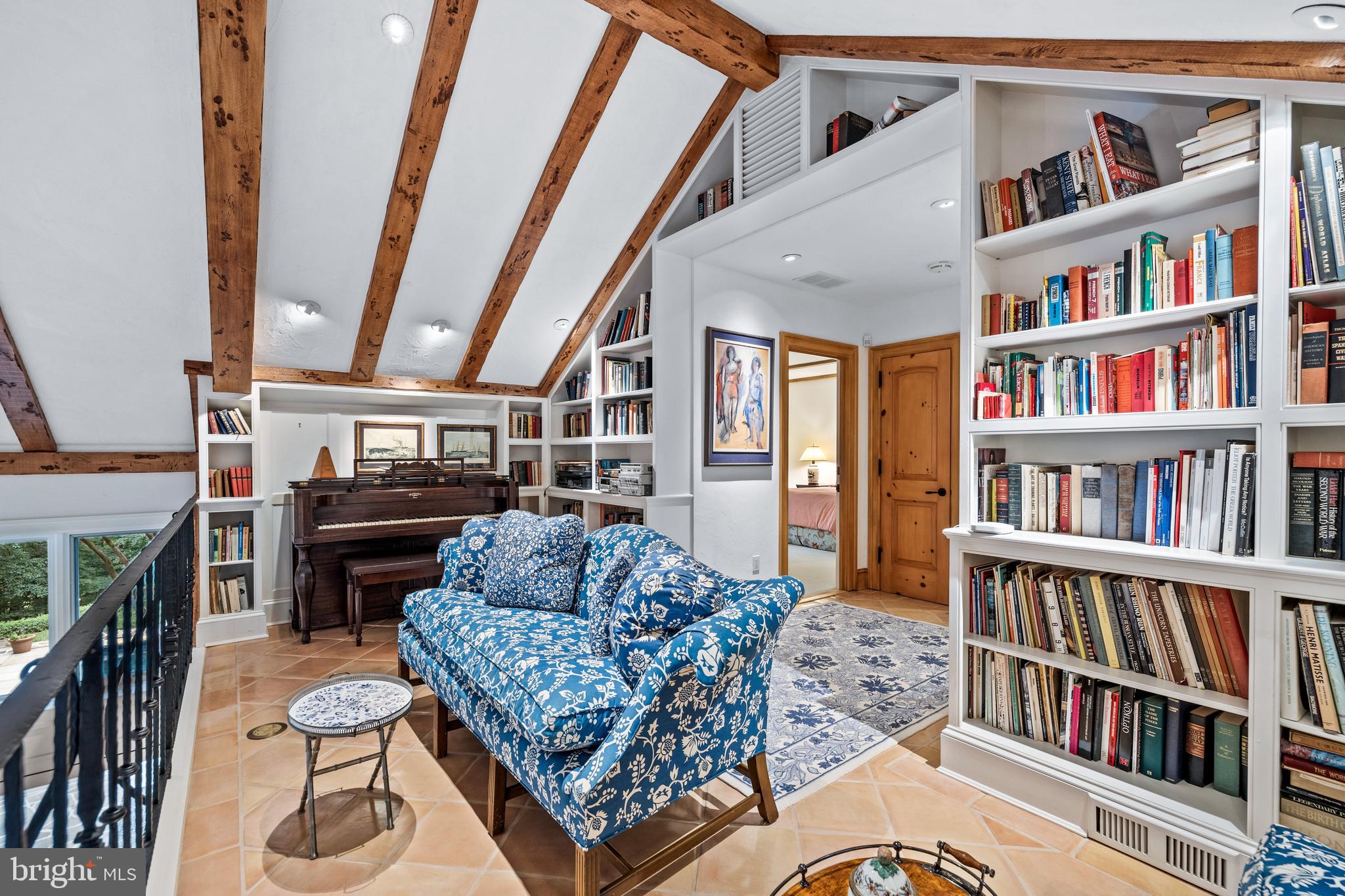 CAVES VALLEY GOLF CLUB - Residential