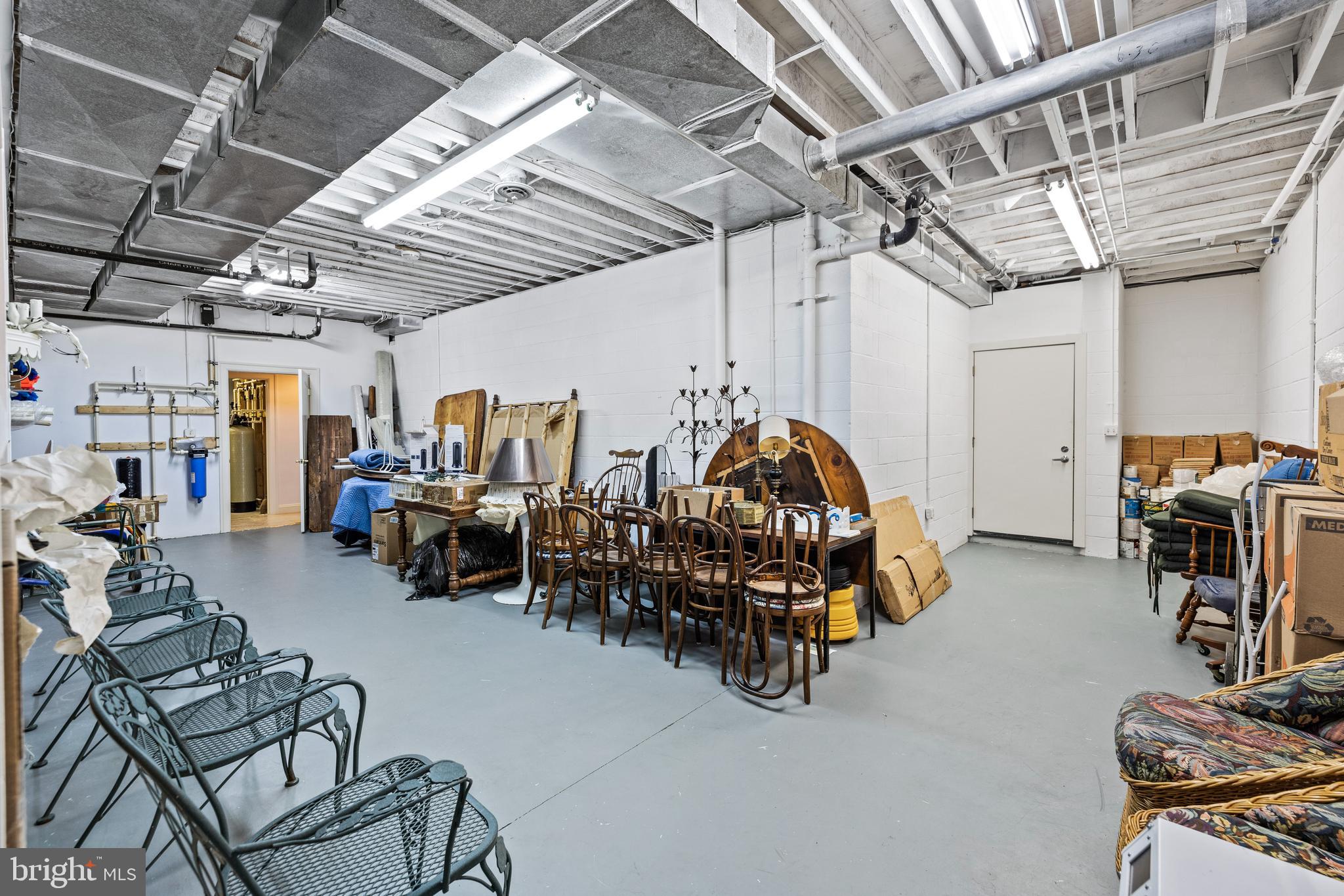 CAVES VALLEY GOLF CLUB - Residential