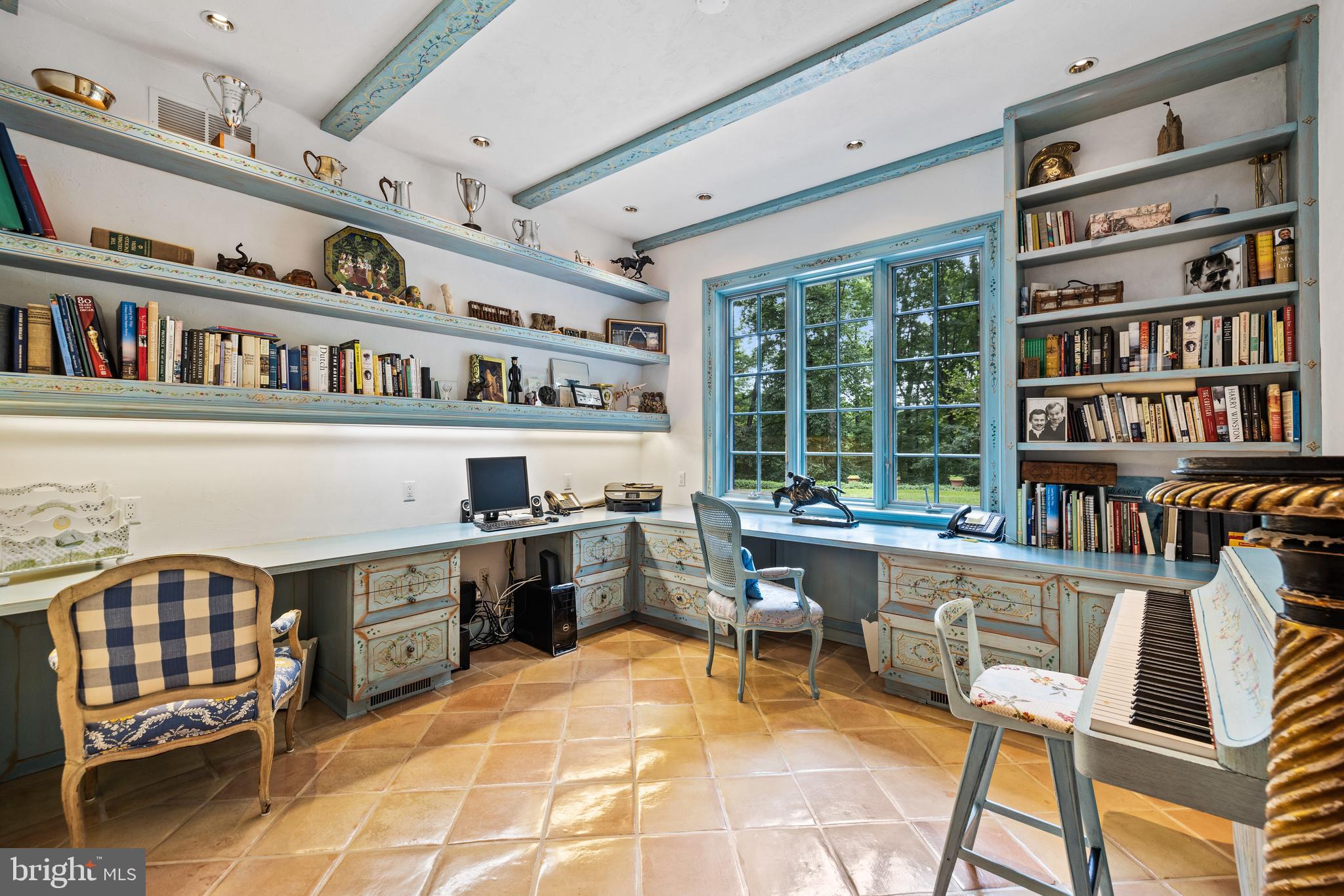 CAVES VALLEY GOLF CLUB - Residential