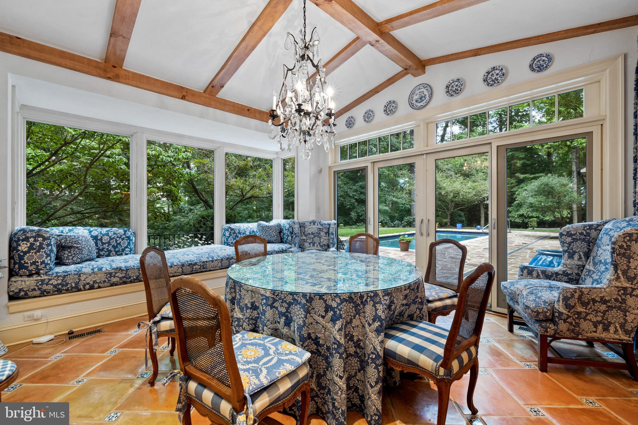 CAVES VALLEY GOLF CLUB - Residential