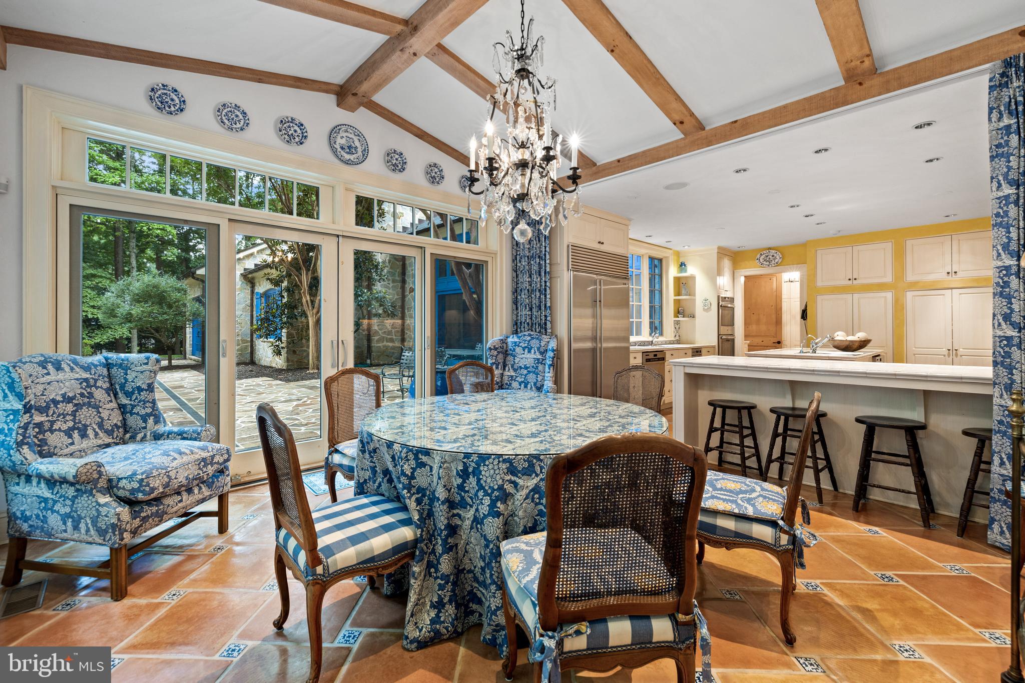 CAVES VALLEY GOLF CLUB - Residential