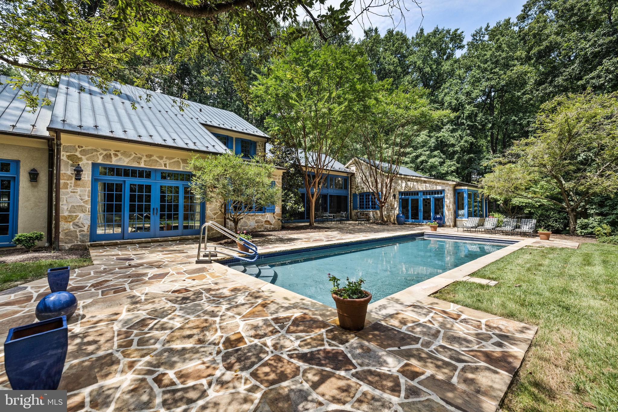 CAVES VALLEY GOLF CLUB - Residential