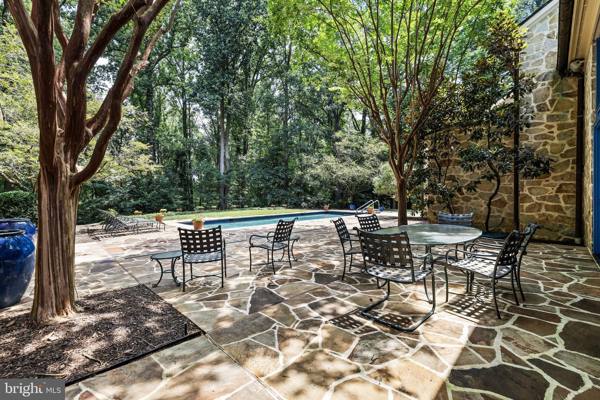 CAVES VALLEY GOLF CLUB - Residential