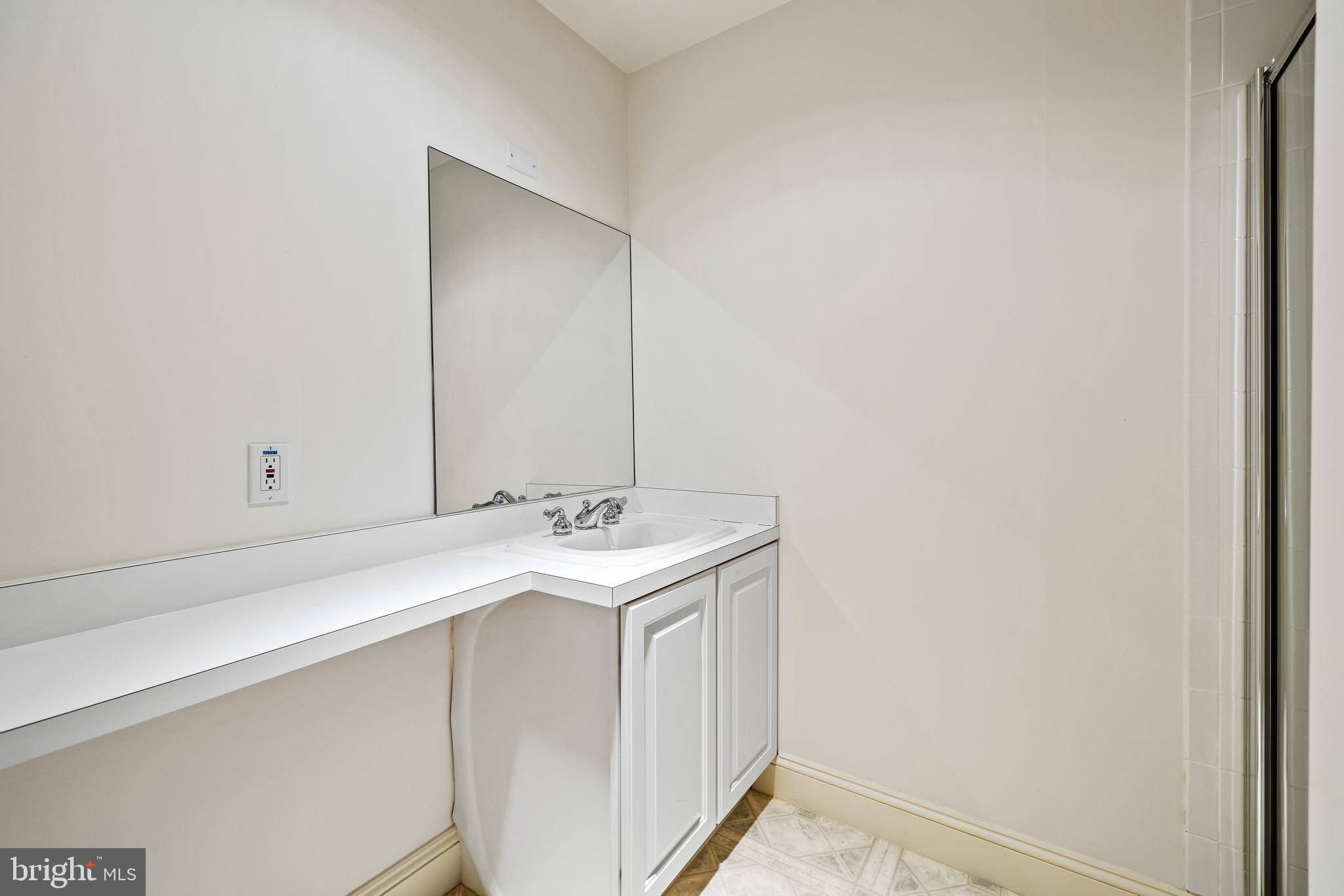 CAVES VALLEY GOLF CLUB - Residential