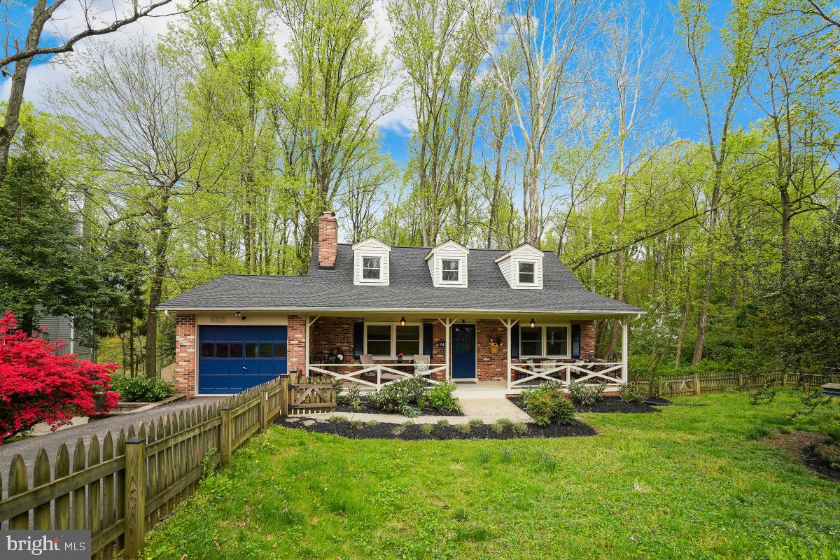 SHARON WOODS - Residential