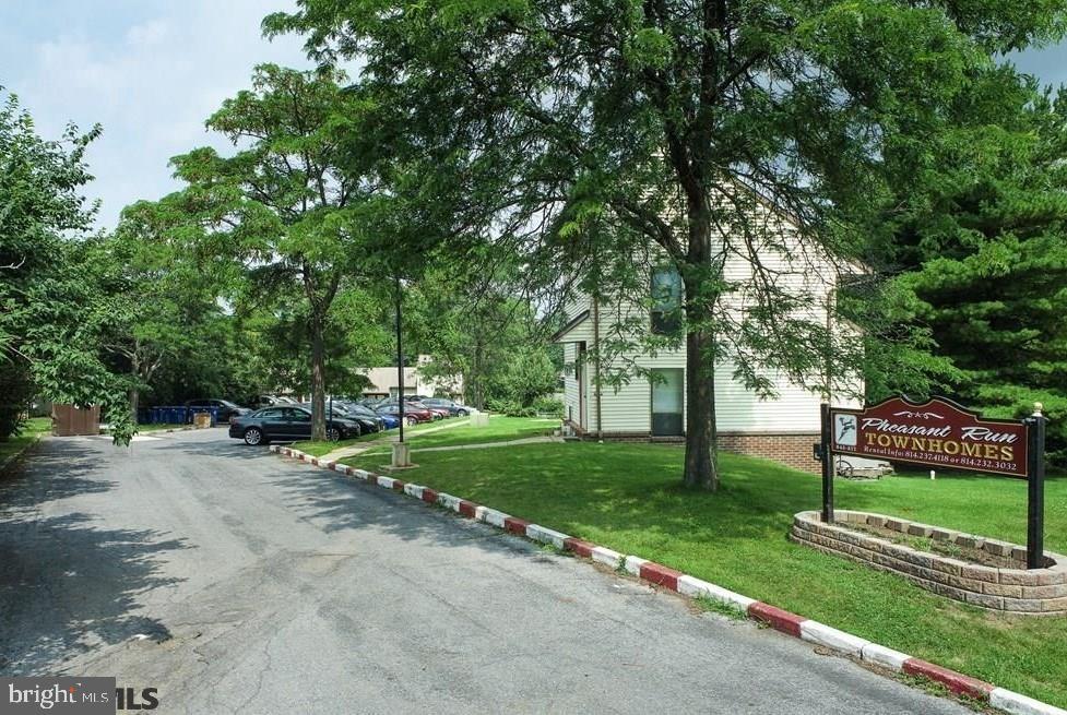 PHEASANT RUN - Commercial Sale