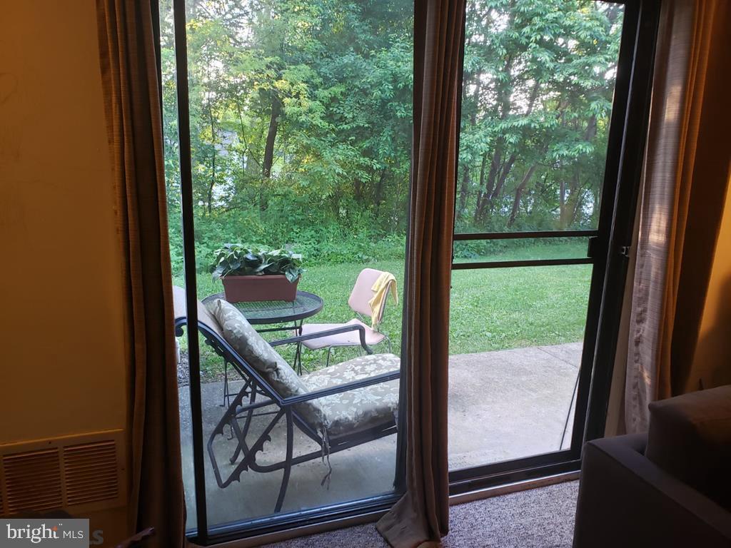 PHEASANT RUN - Commercial Sale