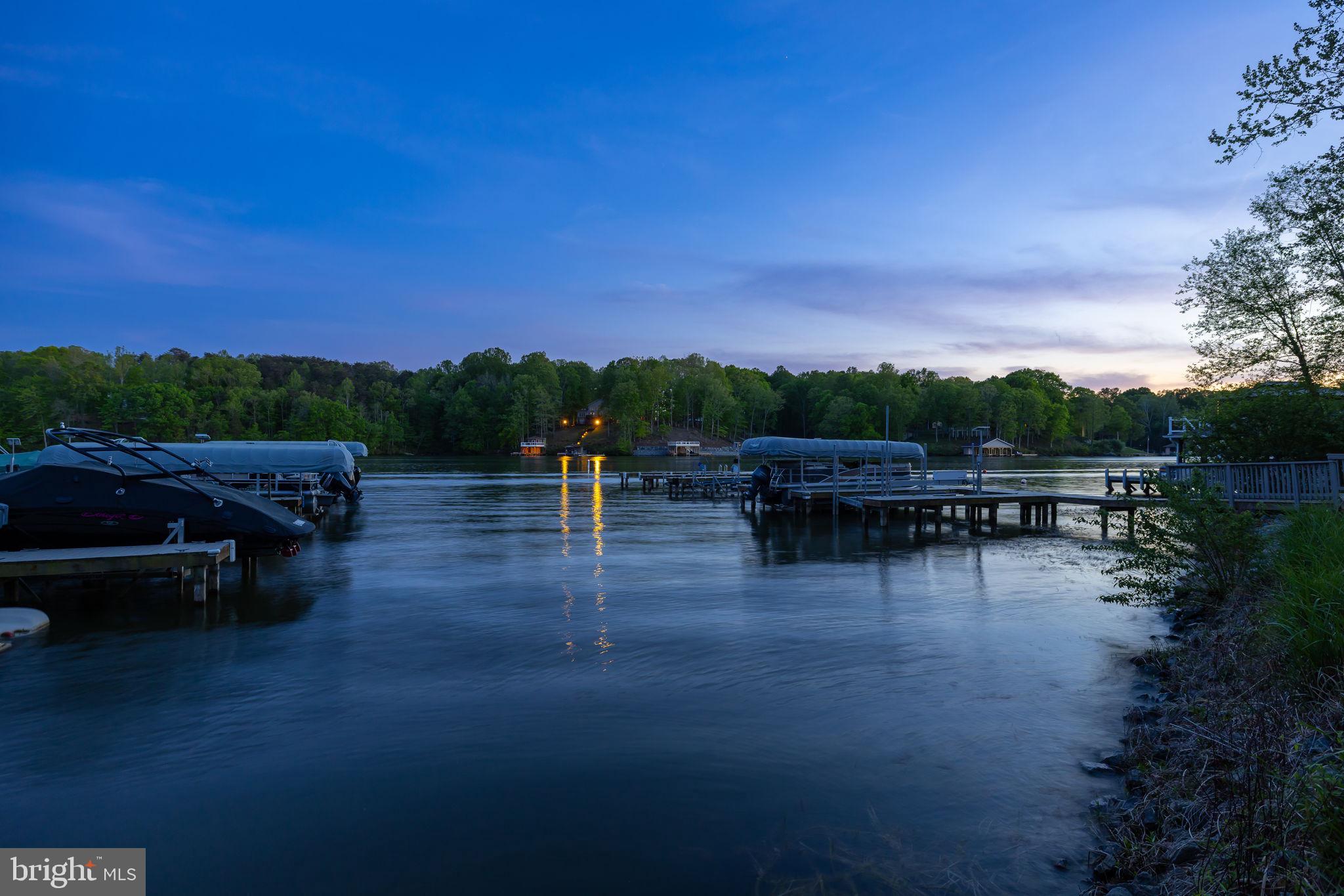 WYNDEMERE - Residential