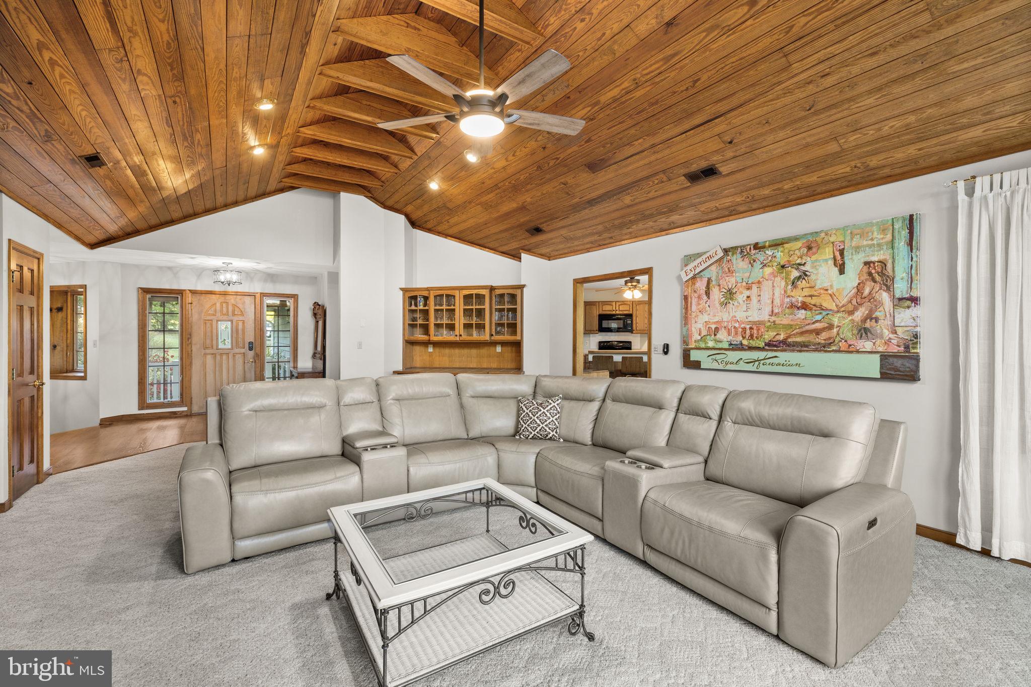 WYNDEMERE - Residential