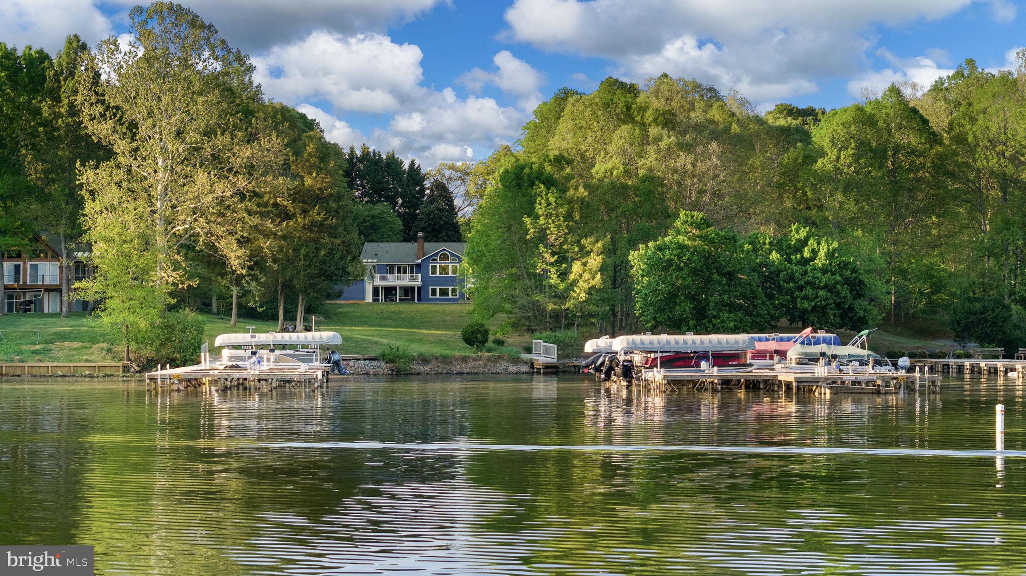 WYNDEMERE - Residential