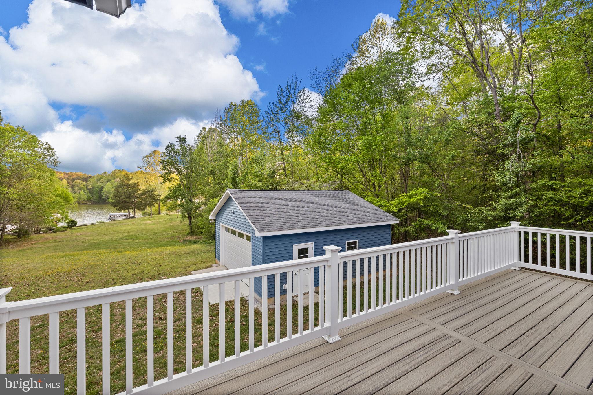 WYNDEMERE - Residential