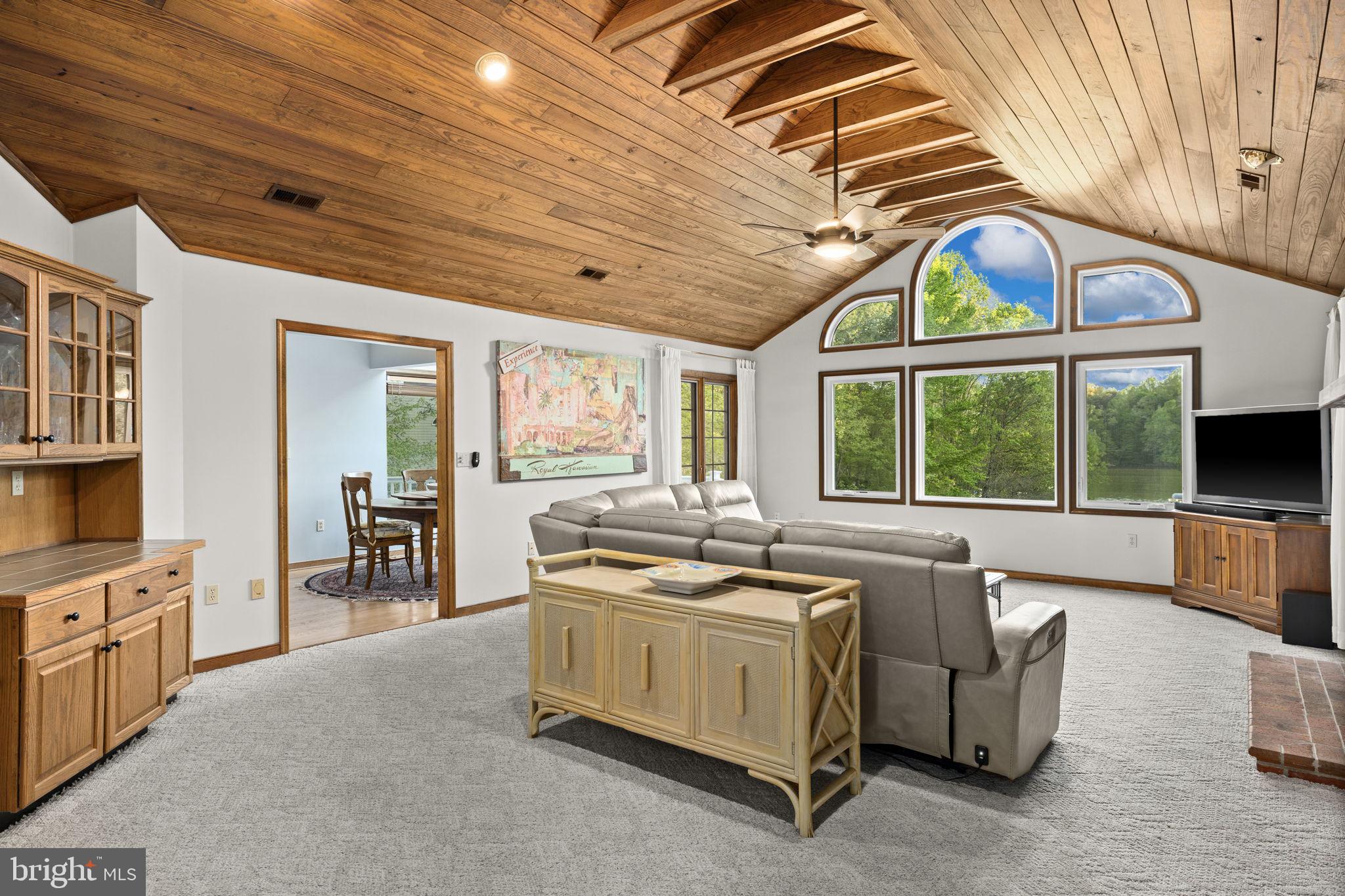 WYNDEMERE - Residential