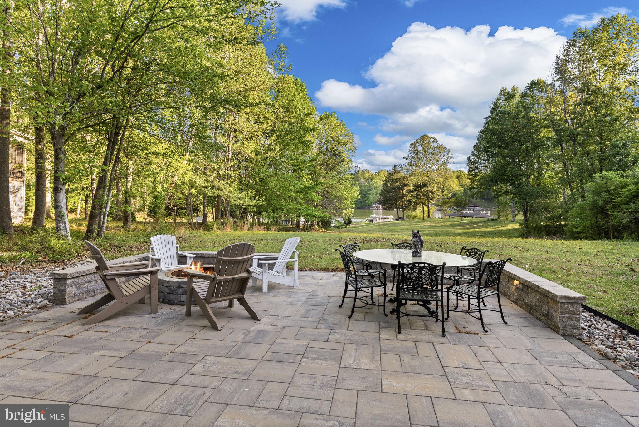 WYNDEMERE - Residential