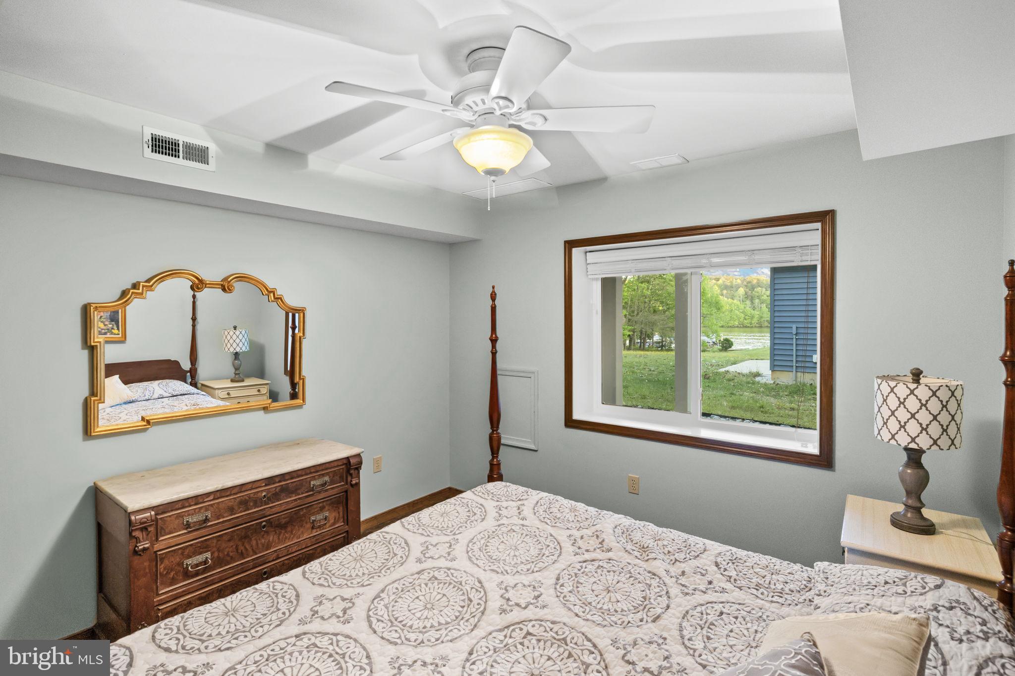 WYNDEMERE - Residential