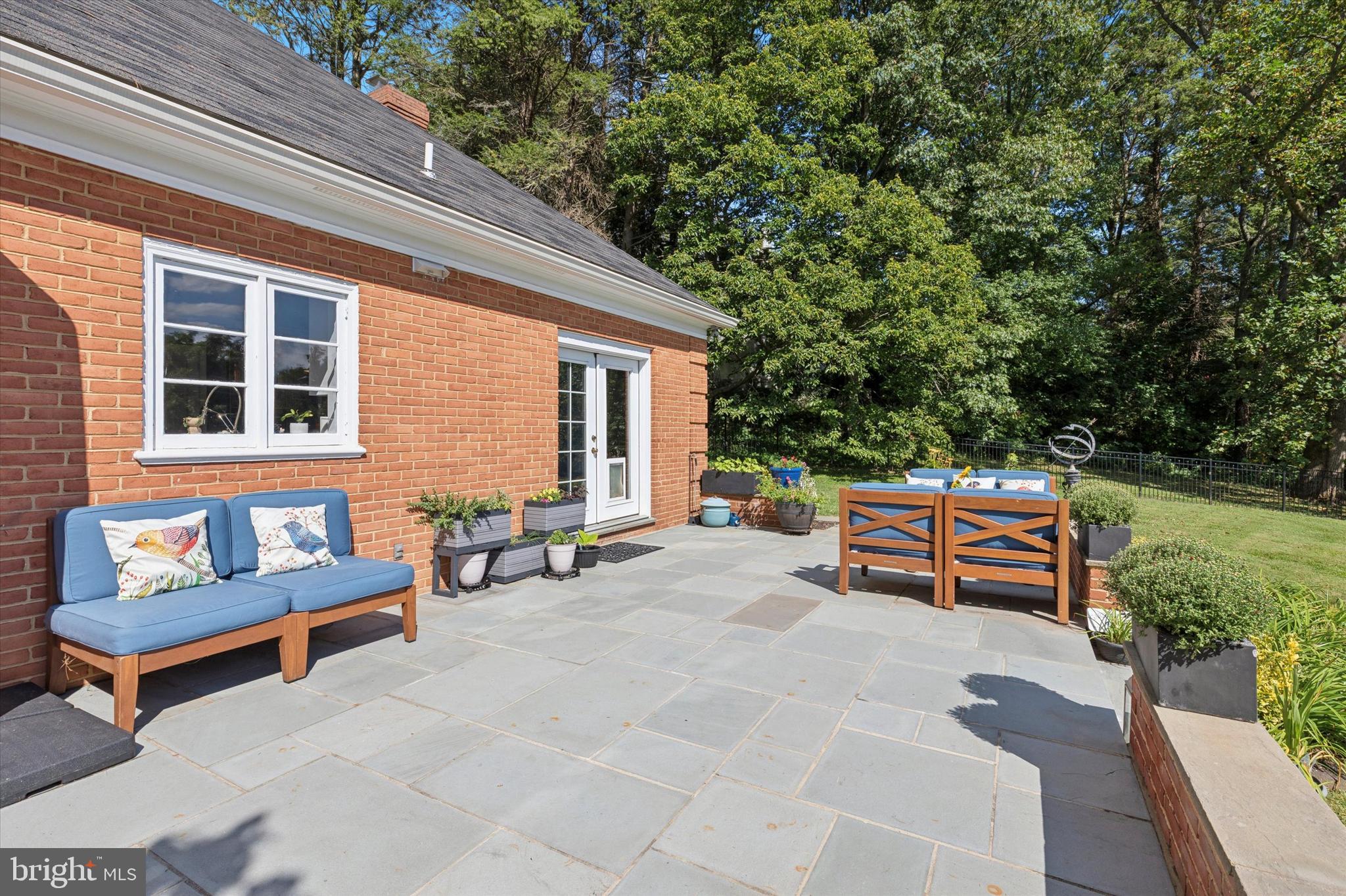 BRYN MAWR - Residential