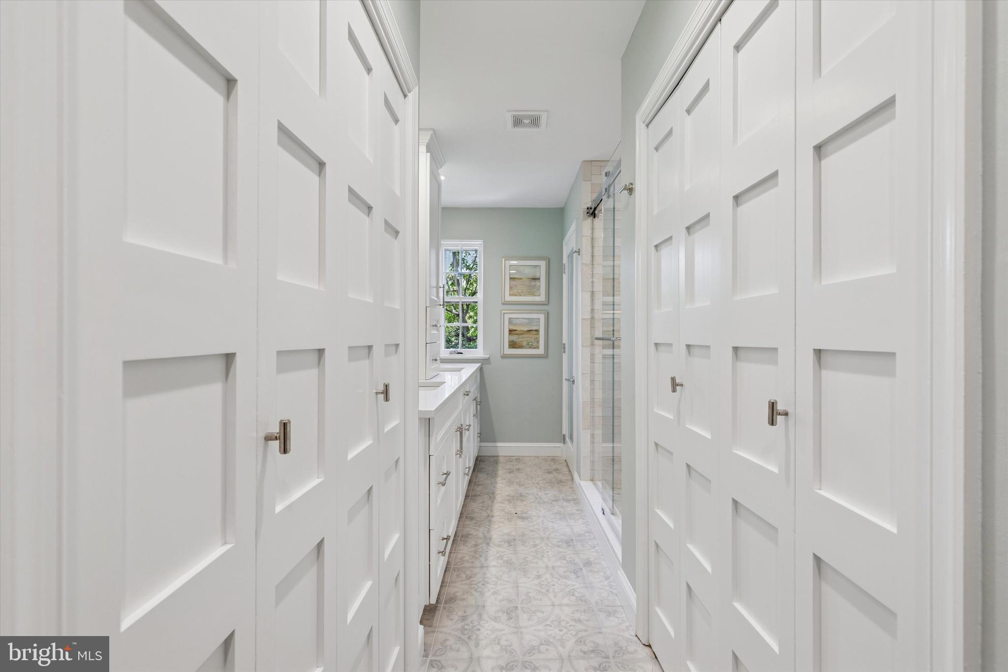 BRYN MAWR - Residential