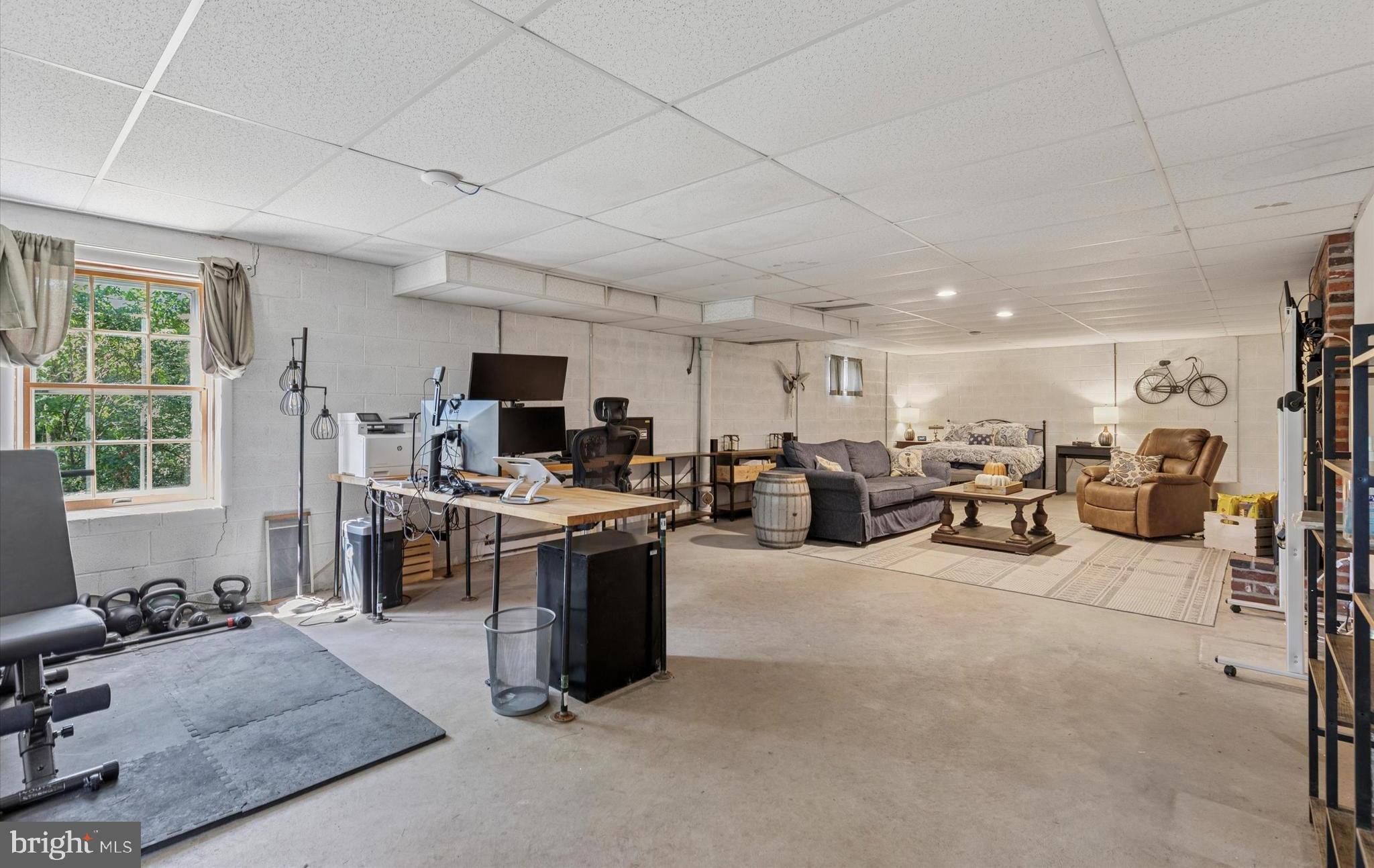 BRYN MAWR - Residential