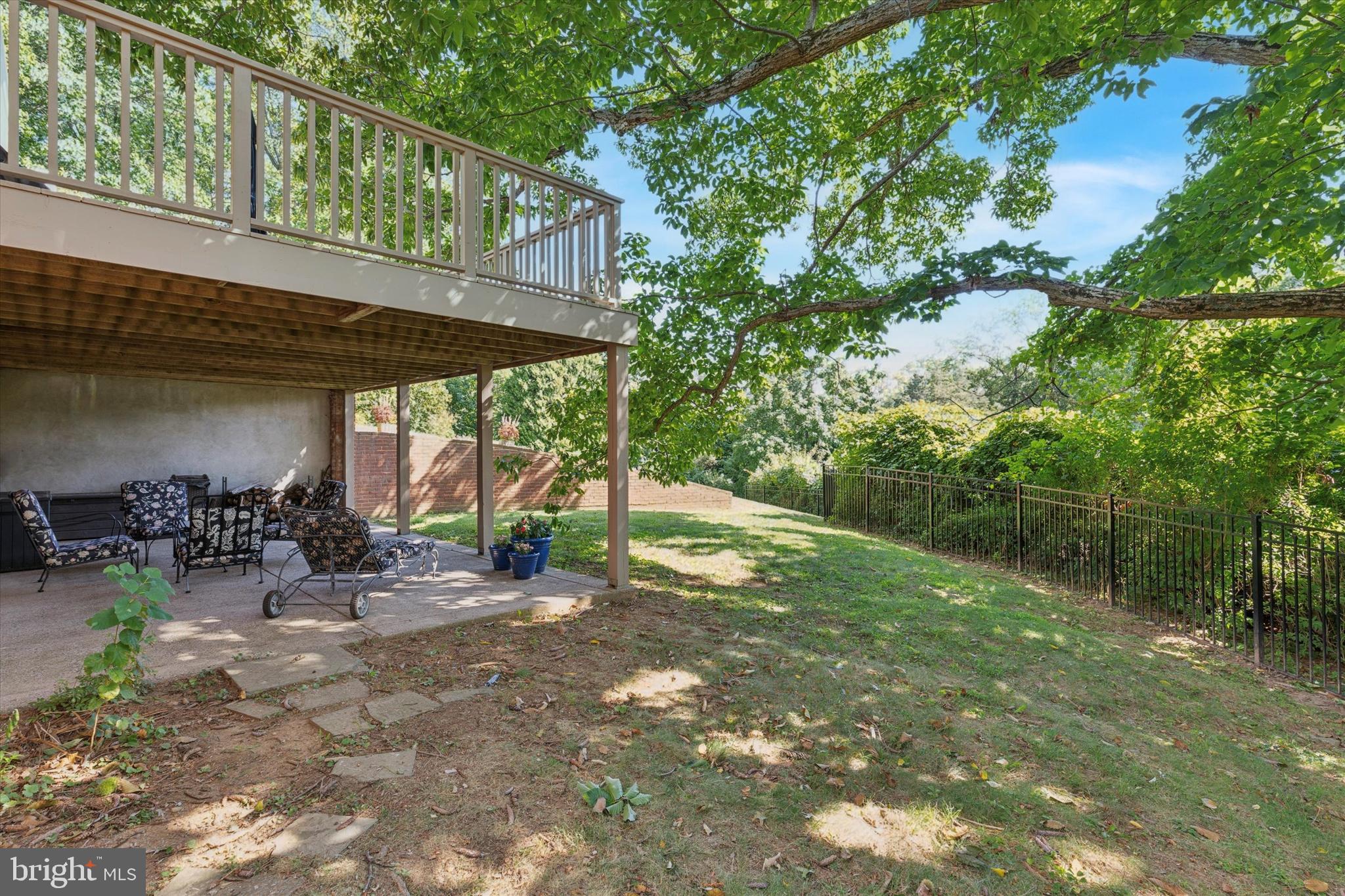 BRYN MAWR - Residential