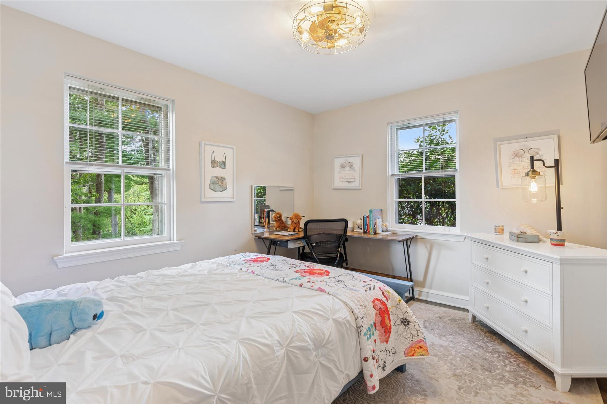 BRYN MAWR - Residential