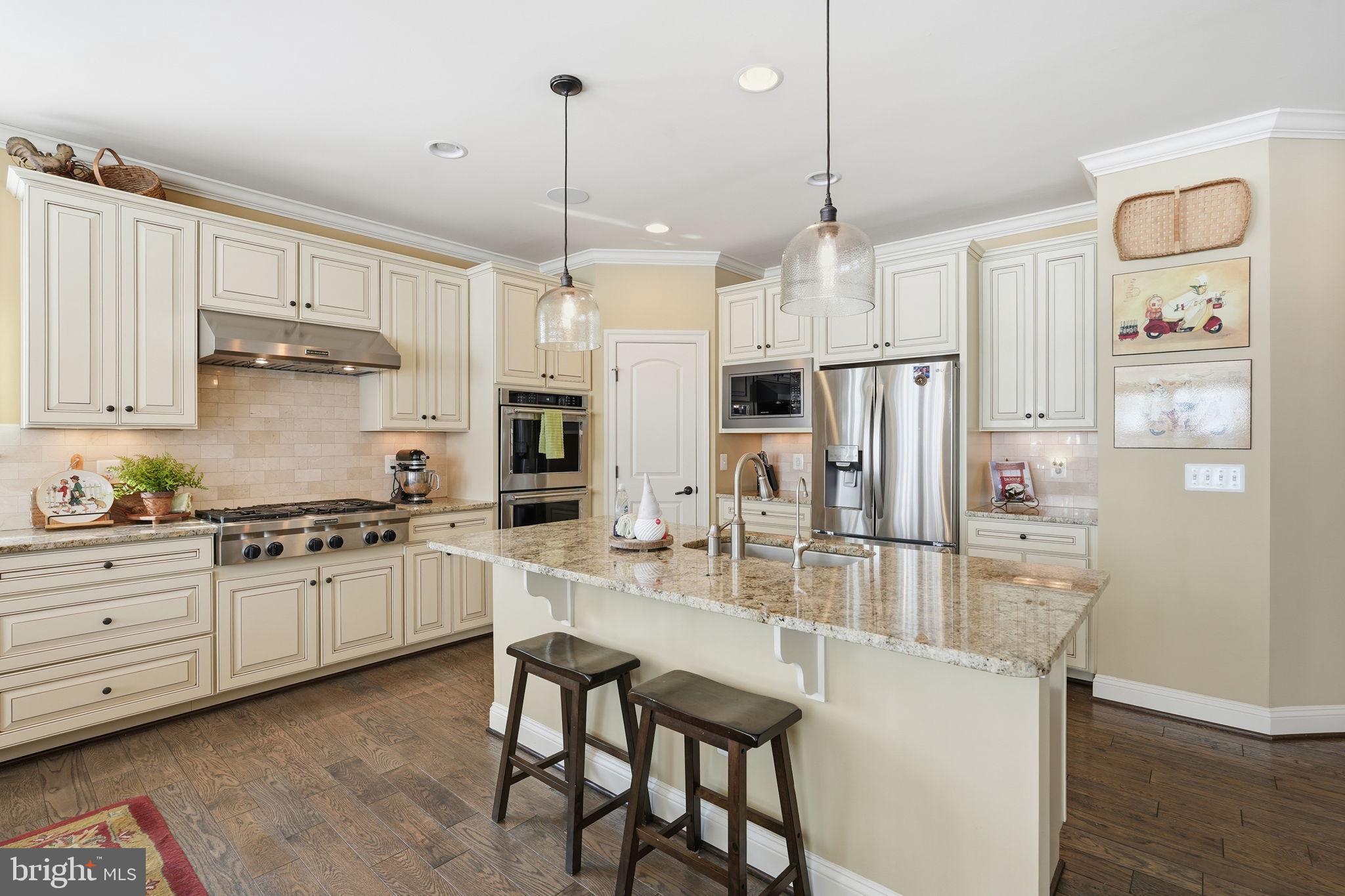 BROOKSIDE - Residential