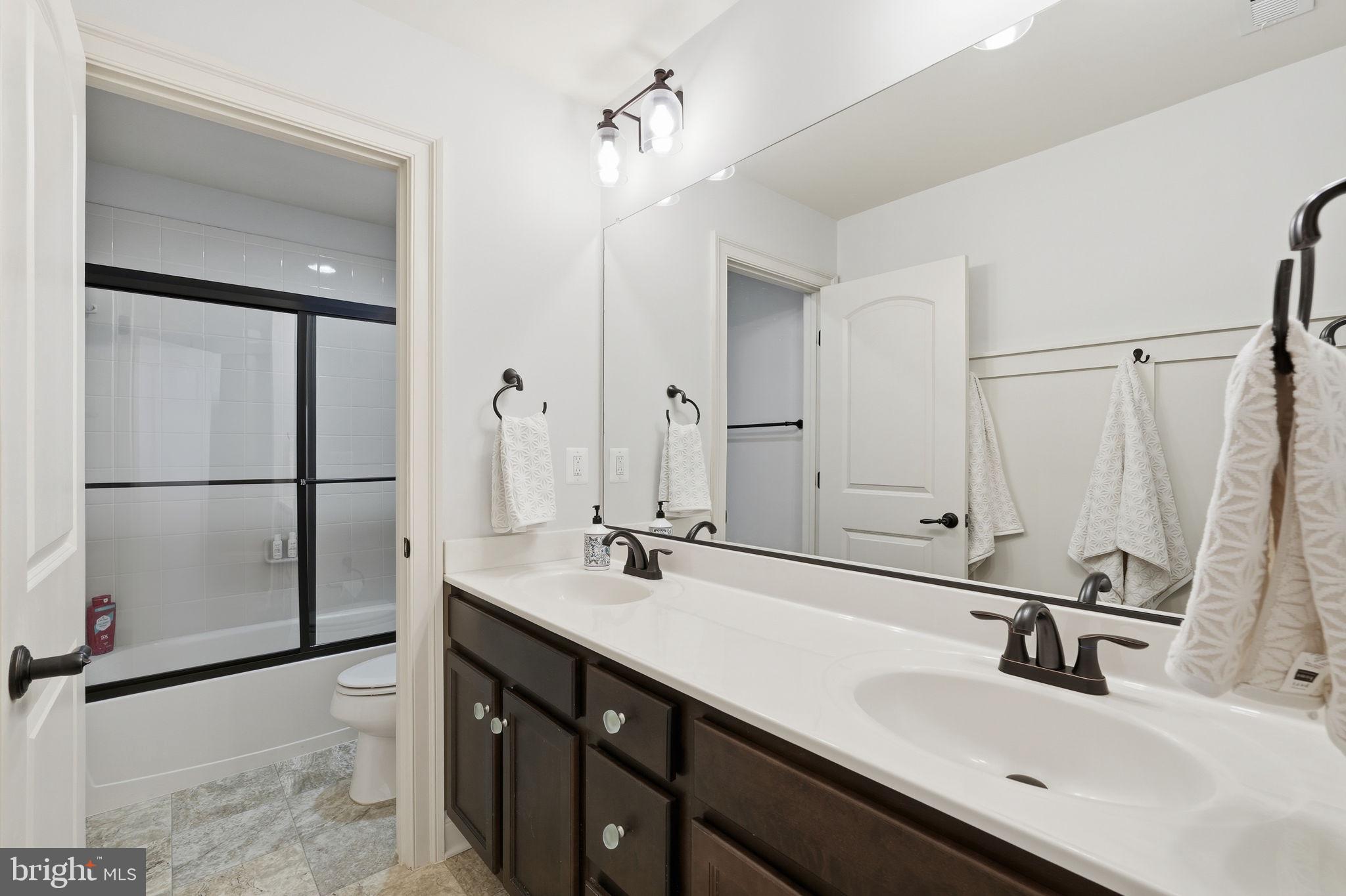 BROOKSIDE - Residential