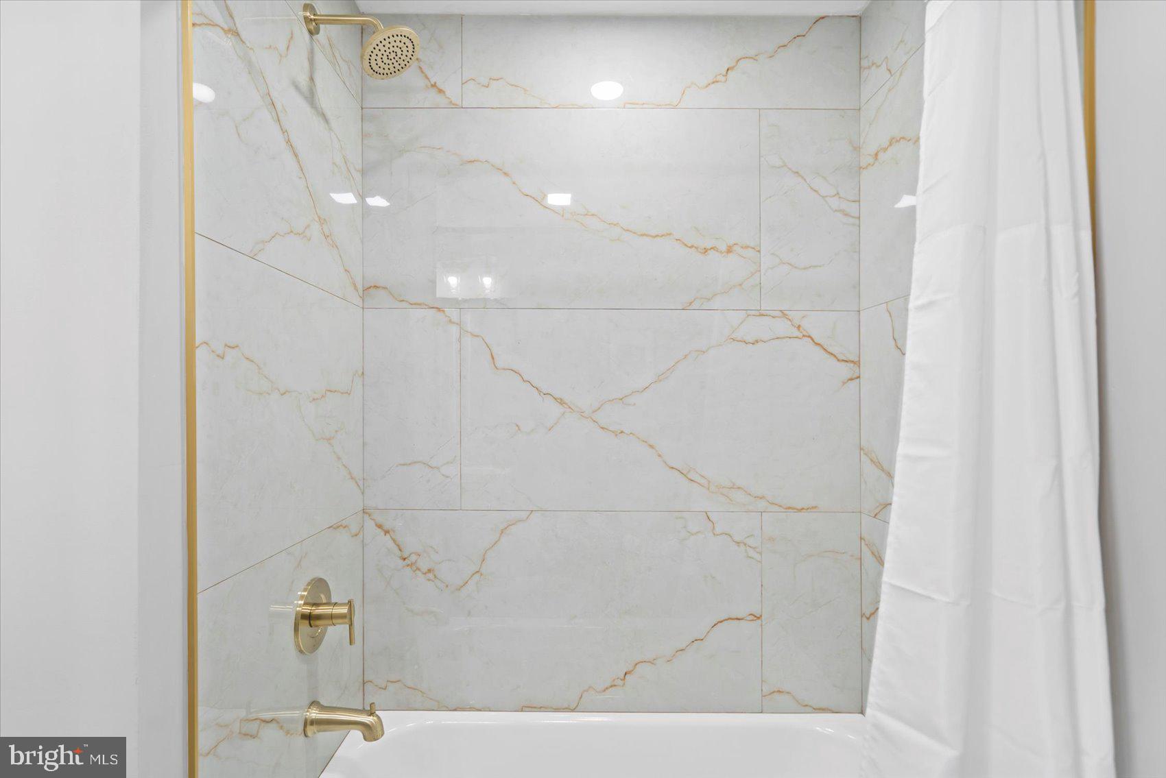 WALES OF HARFORD - Residential