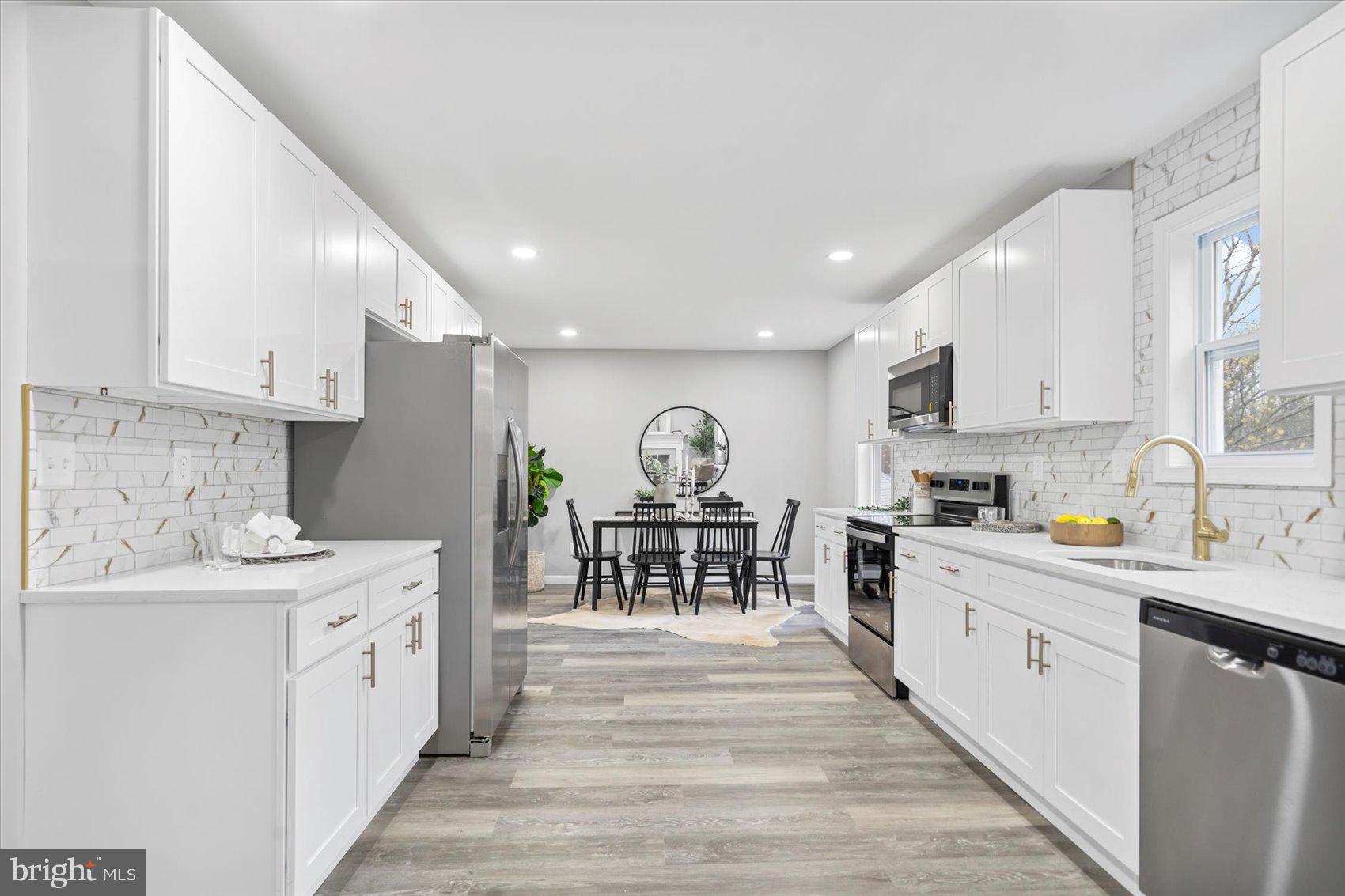 WALES OF HARFORD - Residential