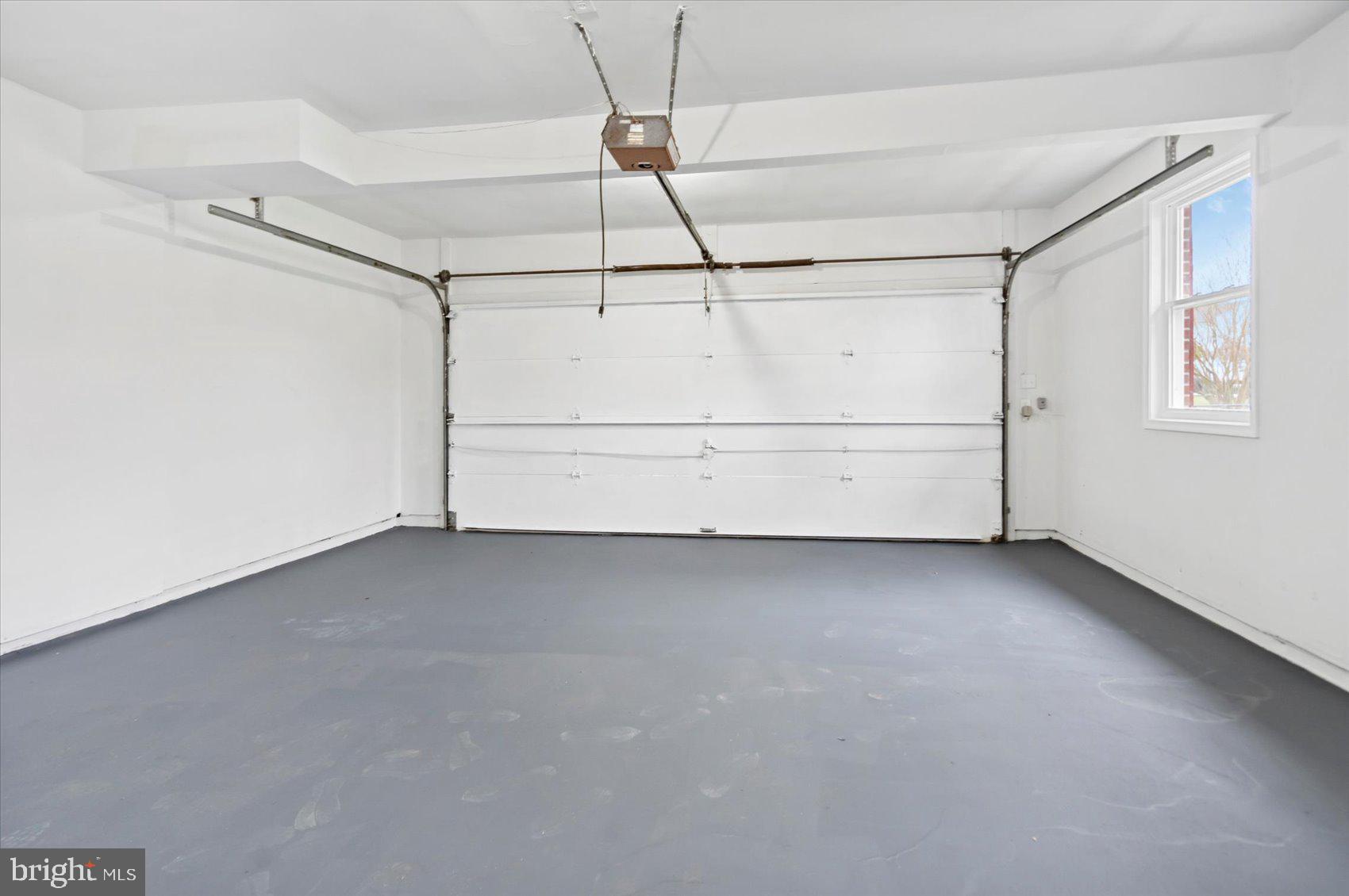 WALES OF HARFORD - Residential