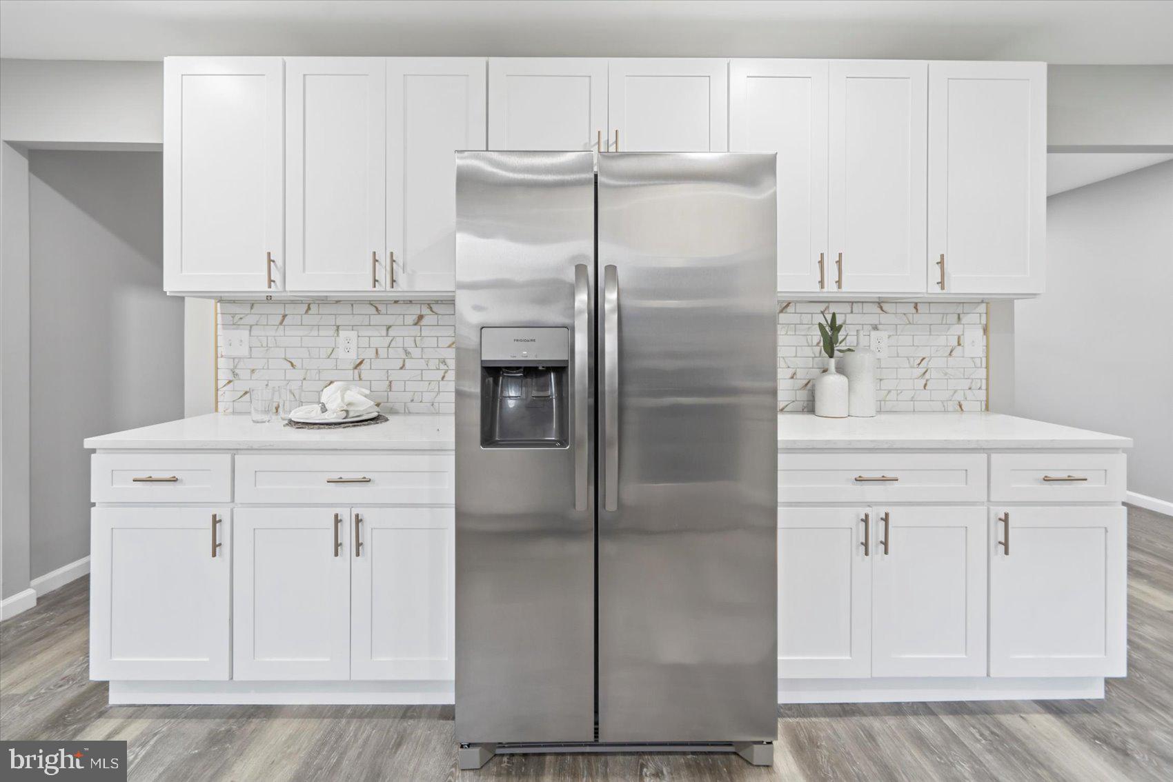 WALES OF HARFORD - Residential