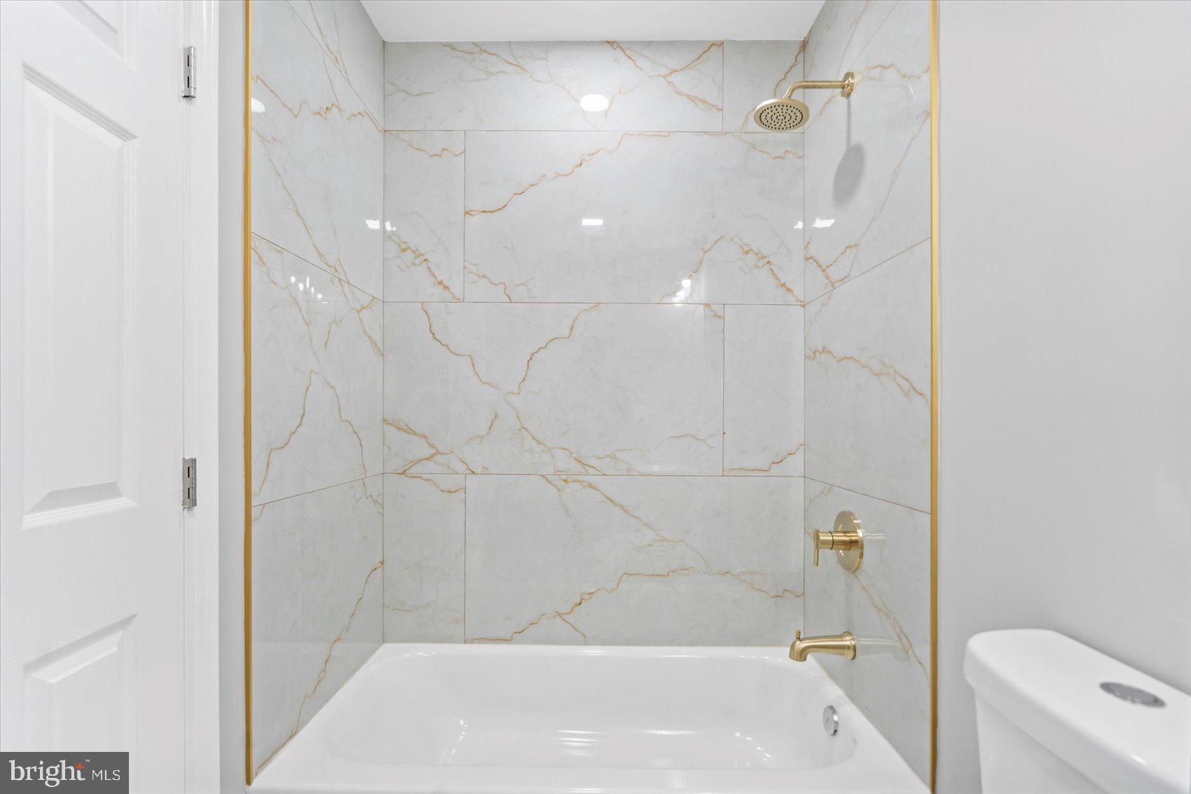 WALES OF HARFORD - Residential